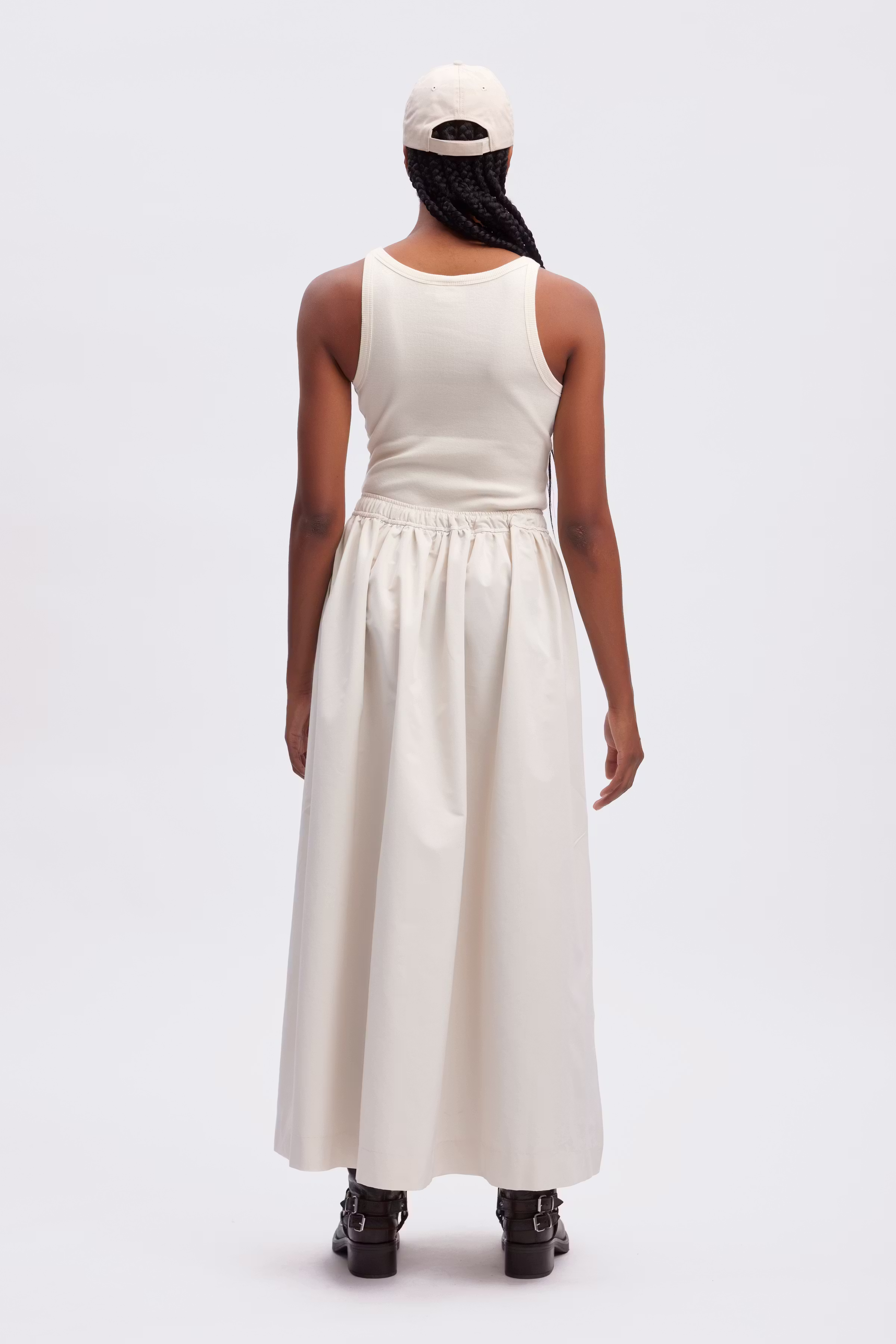 BreeGZ Skirt LOOKBOOK BACK 10909208-130905