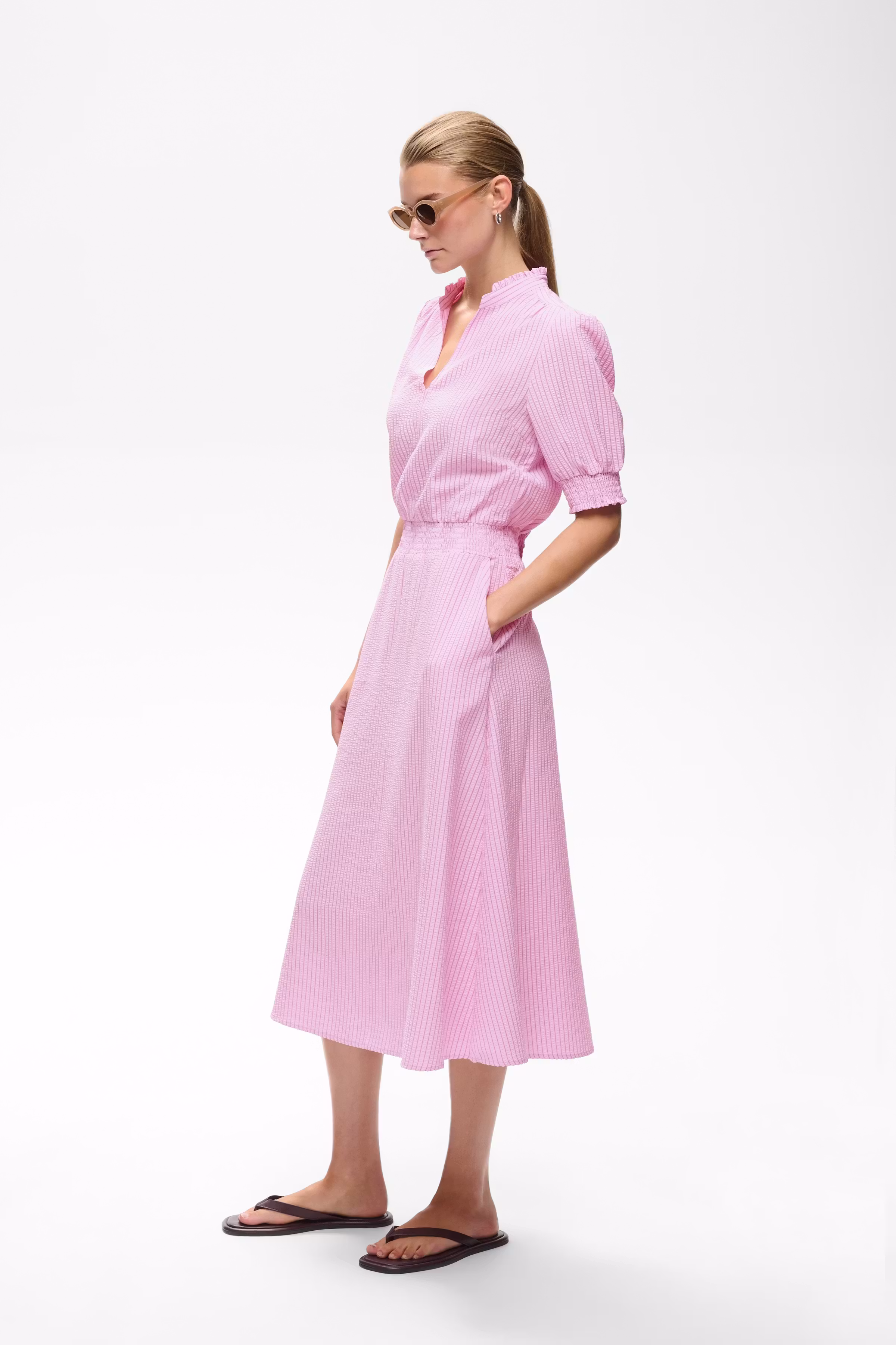 BellaIW Kjole LOOKBOOK FRONT 30111221-305162
