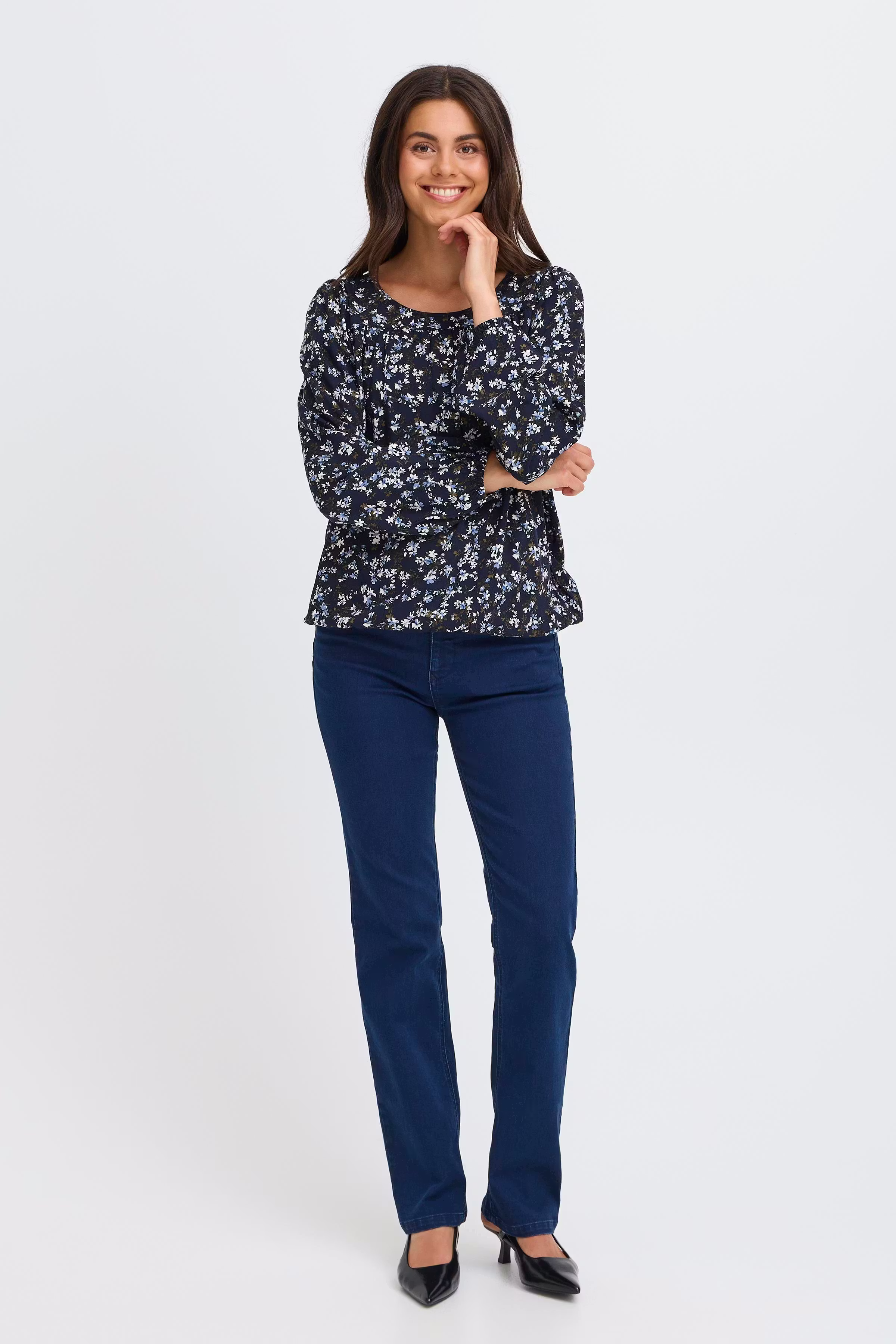 FRKIKI Bluse LOOKBOOK FRONT 20617101-900001886