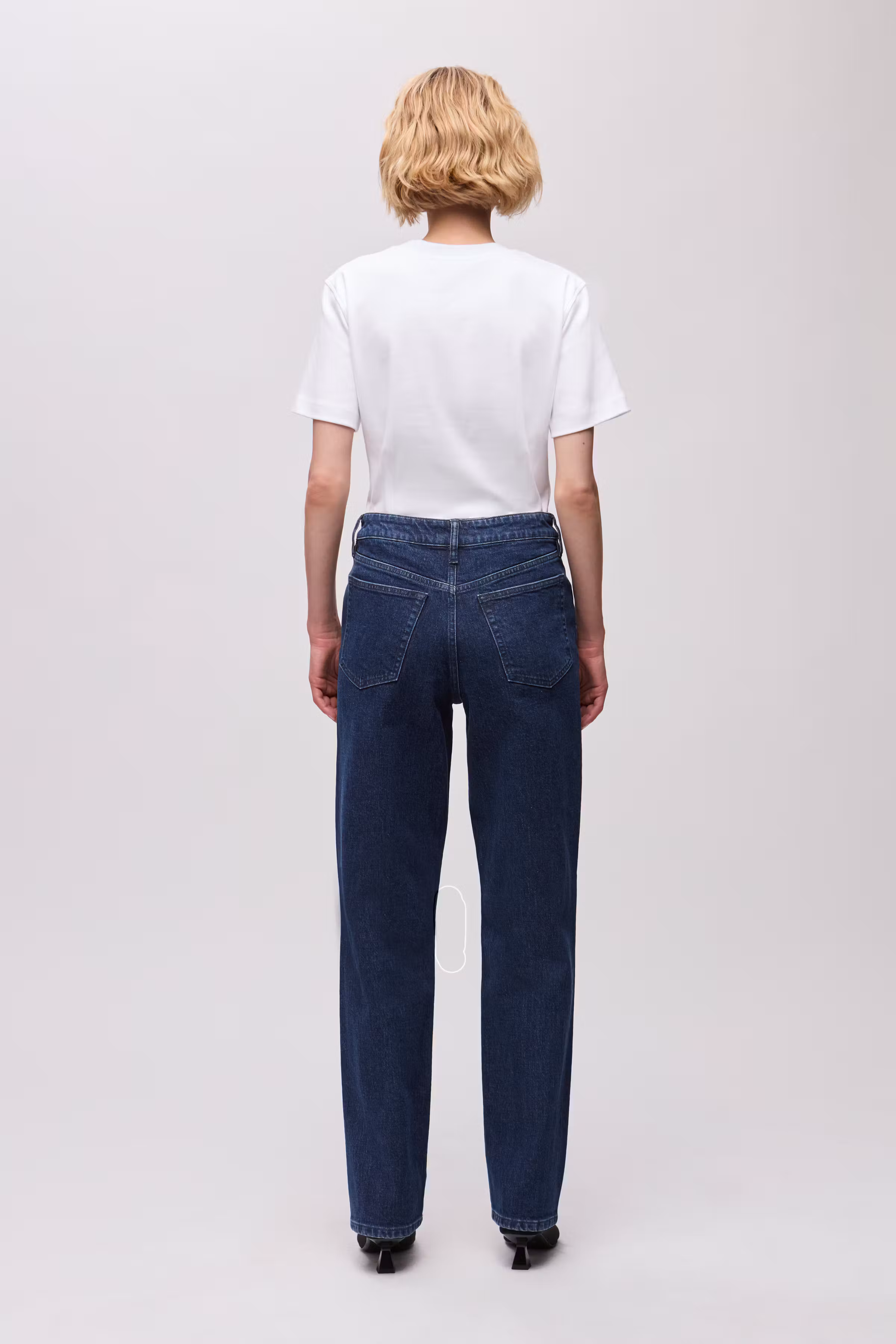 IOFeather T-shirt LOOKBOOK BACK 30600115-WH001