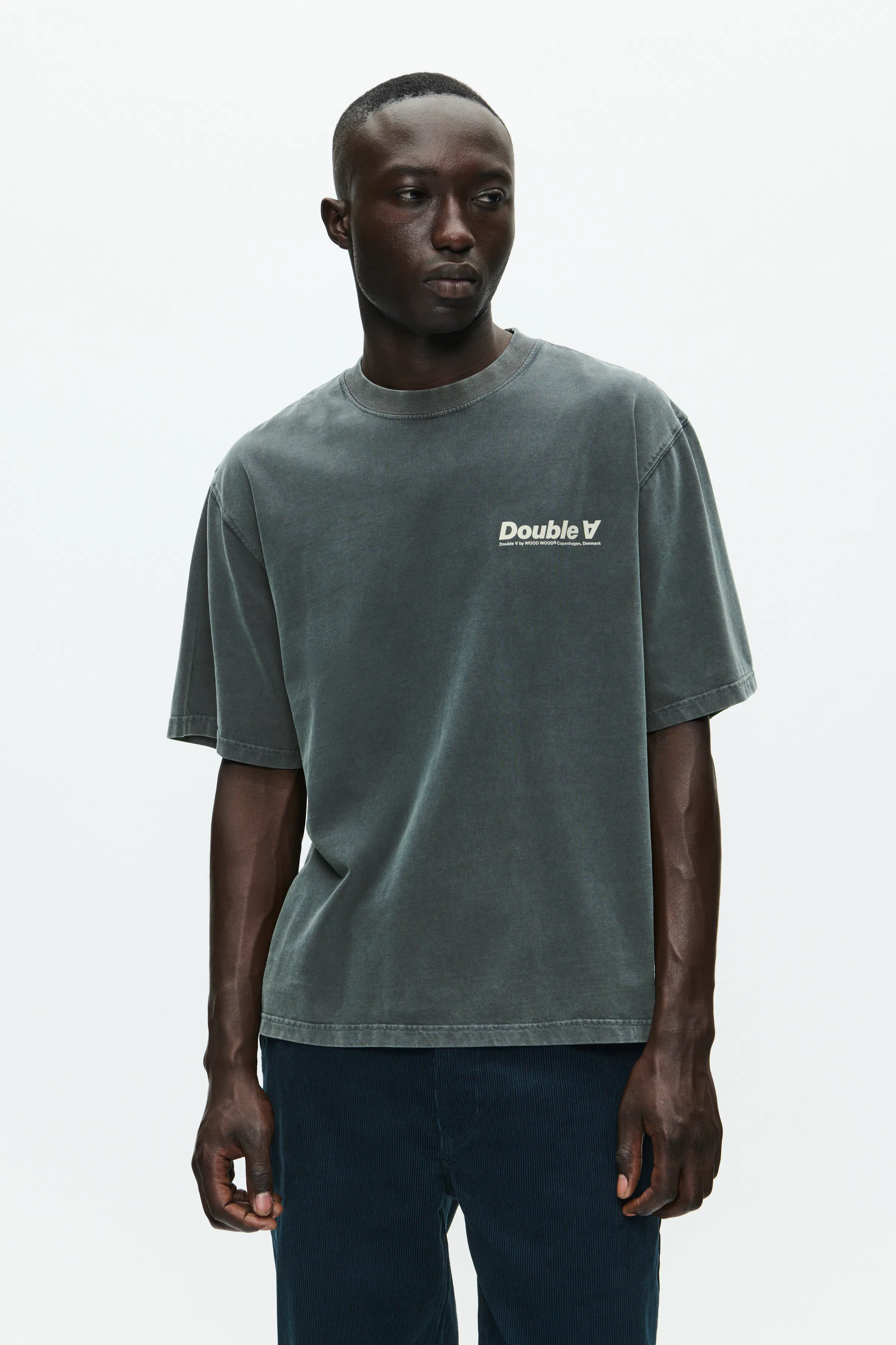 WWLiam T-shirt LOOKBOOK FRONT 30251798-304420