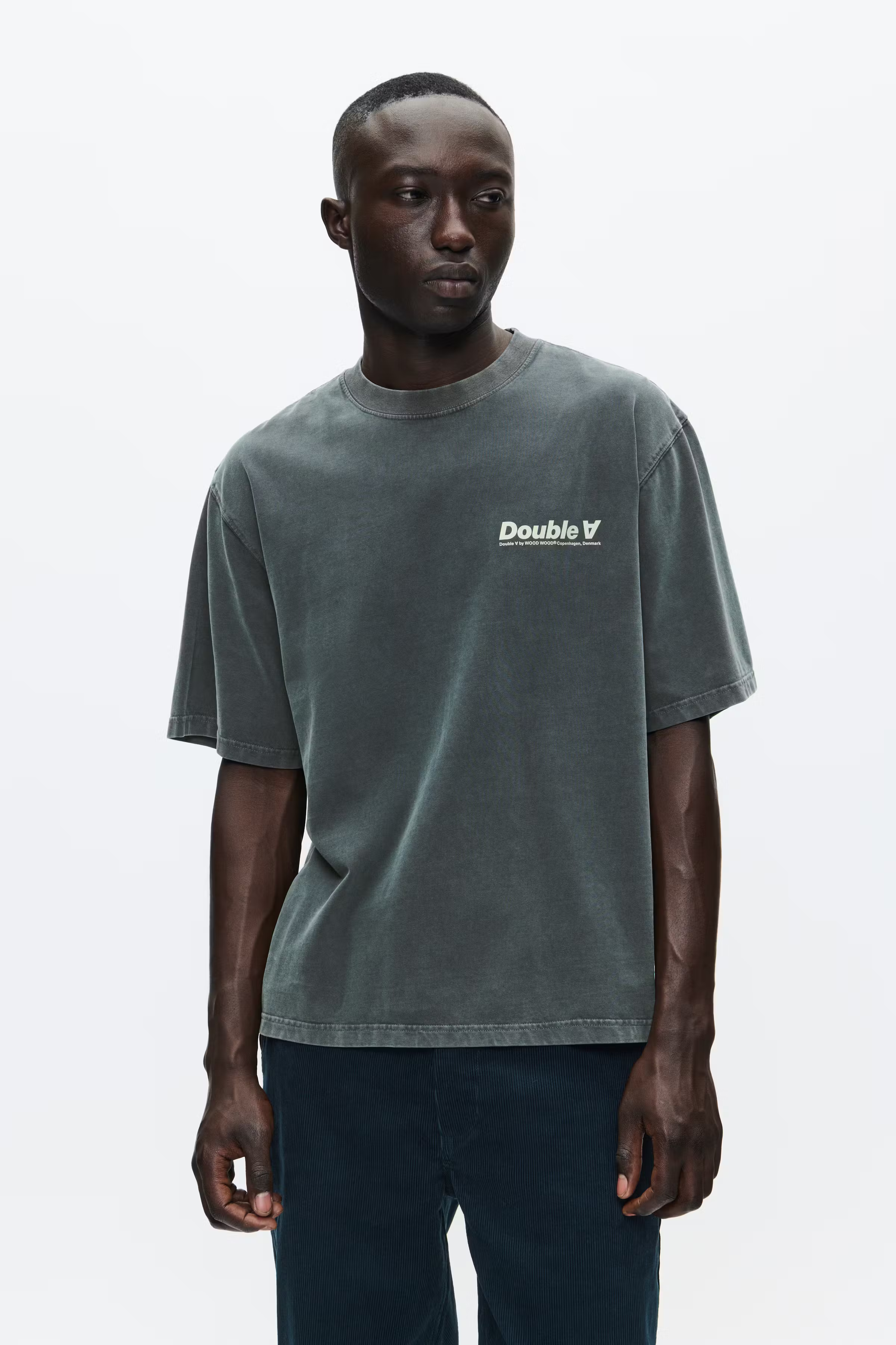 WWLiam T-shirt LOOKBOOK FRONT 30251798-304420