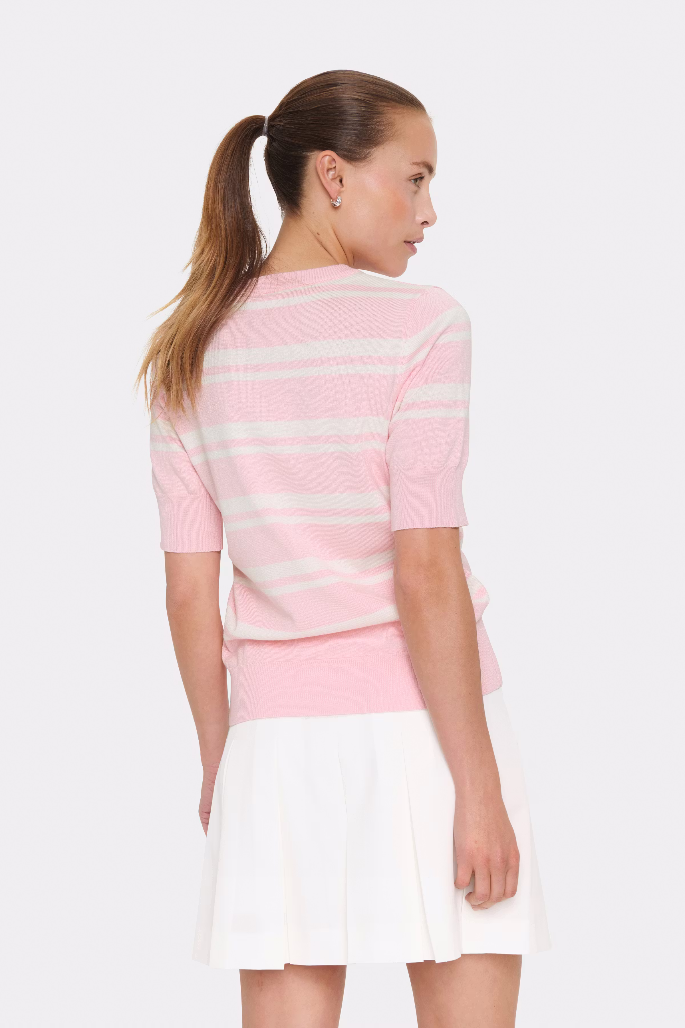 MilanaSZ LOOKBOOK BACK 30514528-304557