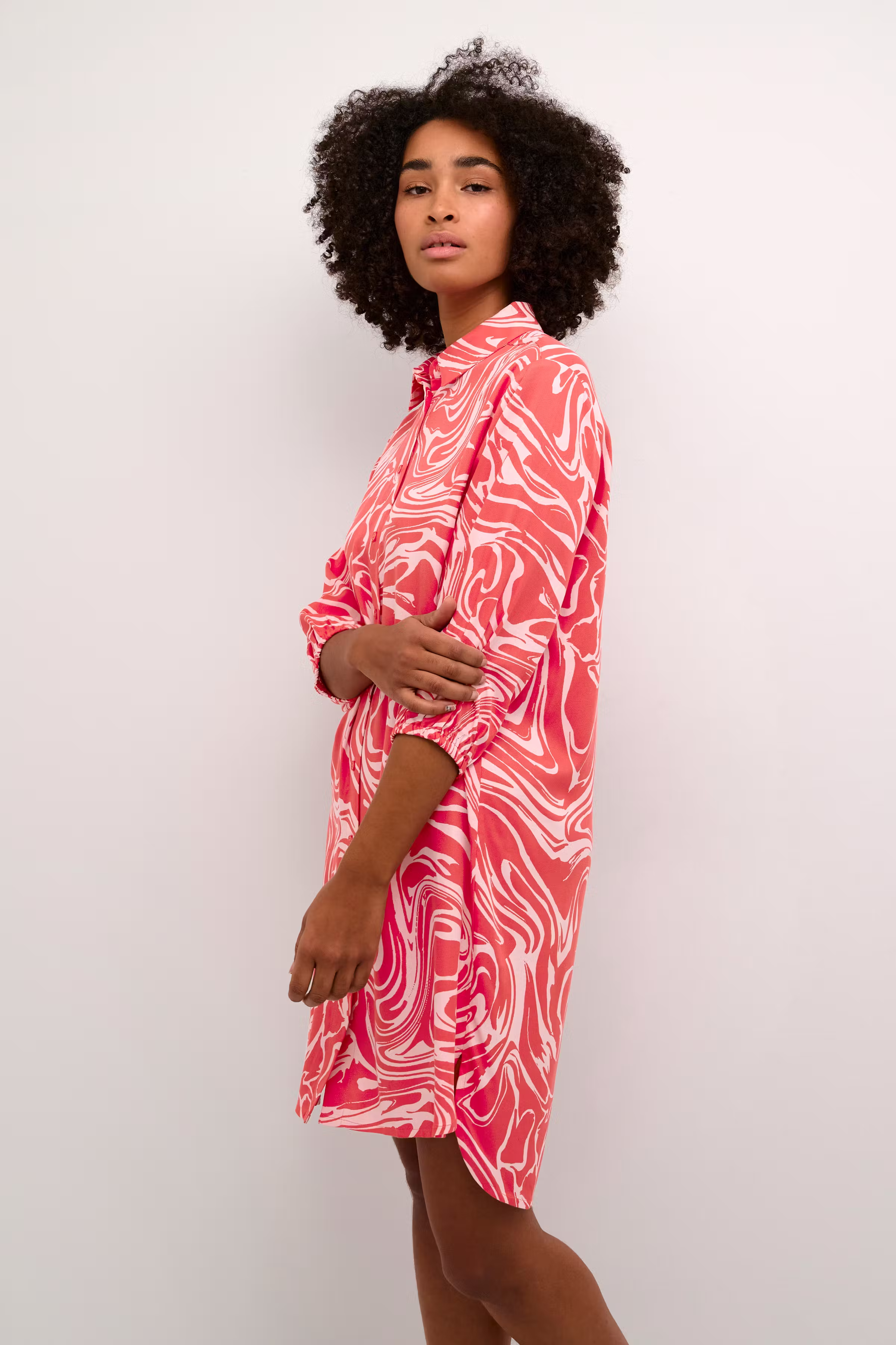 KAcarmen Kleid LOOKBOOK FRONT 10508329-106089