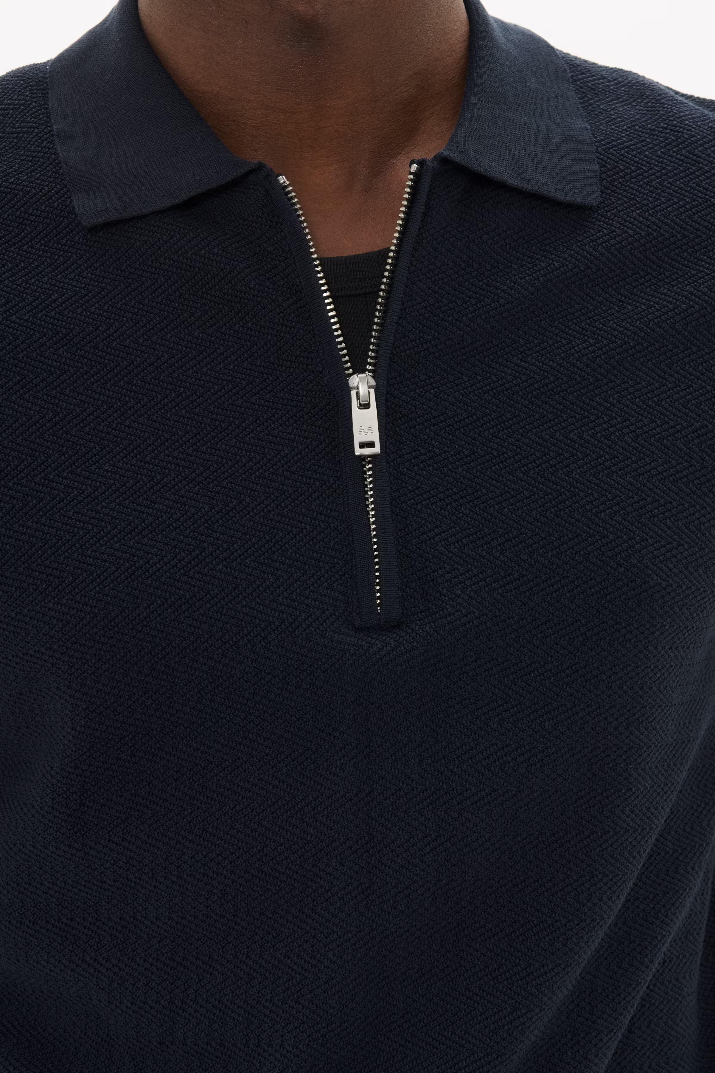 MApolo Polotröja LOOKBOOK DETAIL 30208086-194011