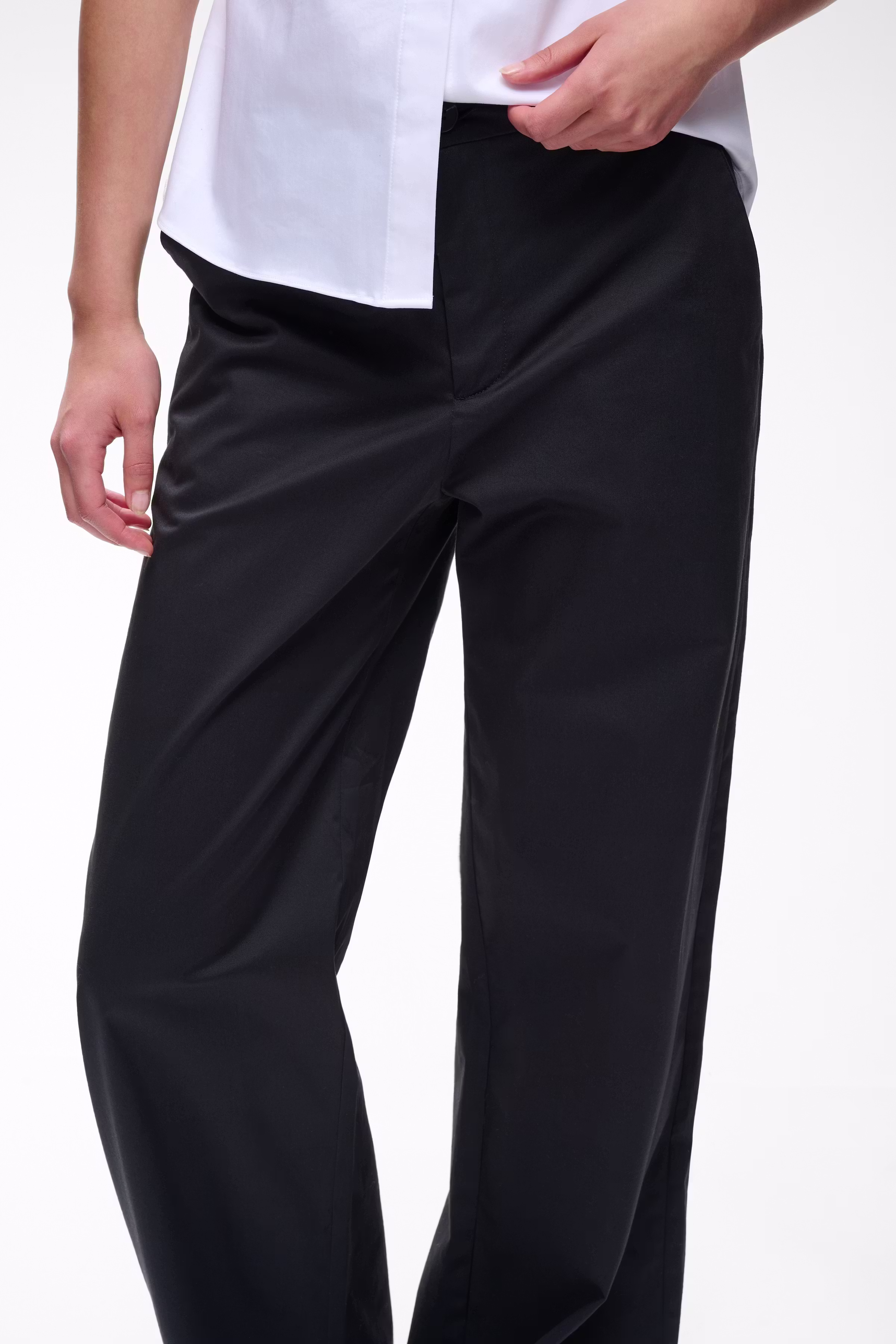 ELVIA Trousers LOOKBOOK DETAIL 30112528-194008