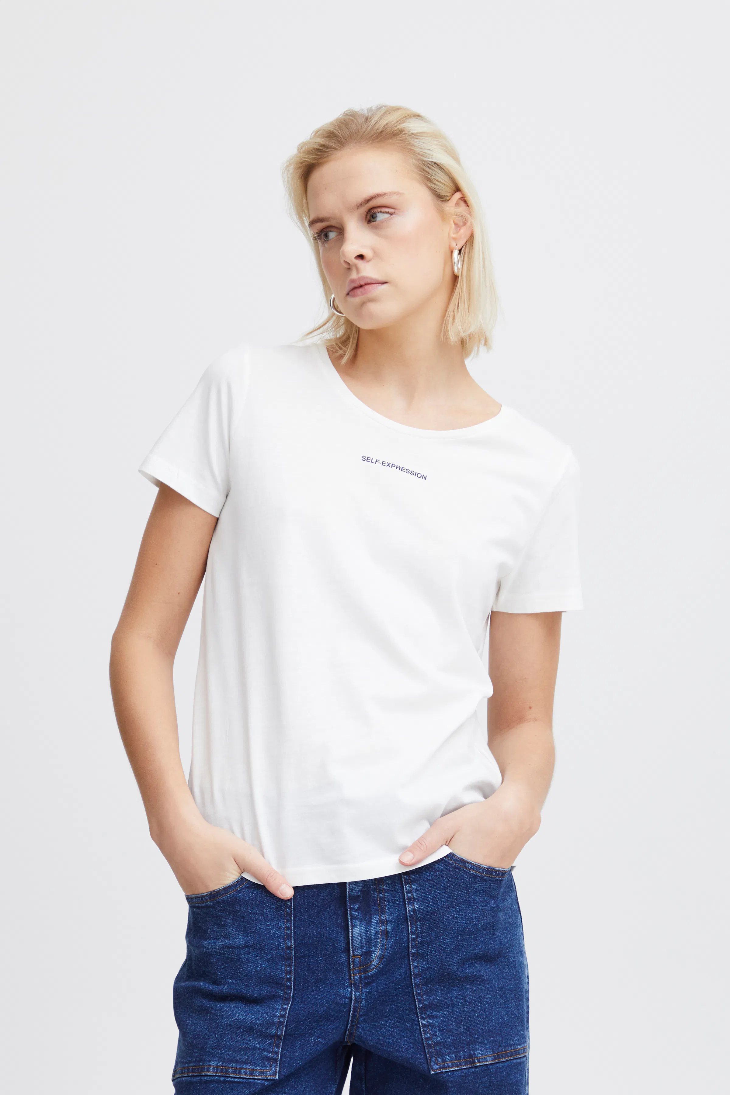 IHKAMILLE T-shirt LOOKBOOK FRONT 20120920-114201