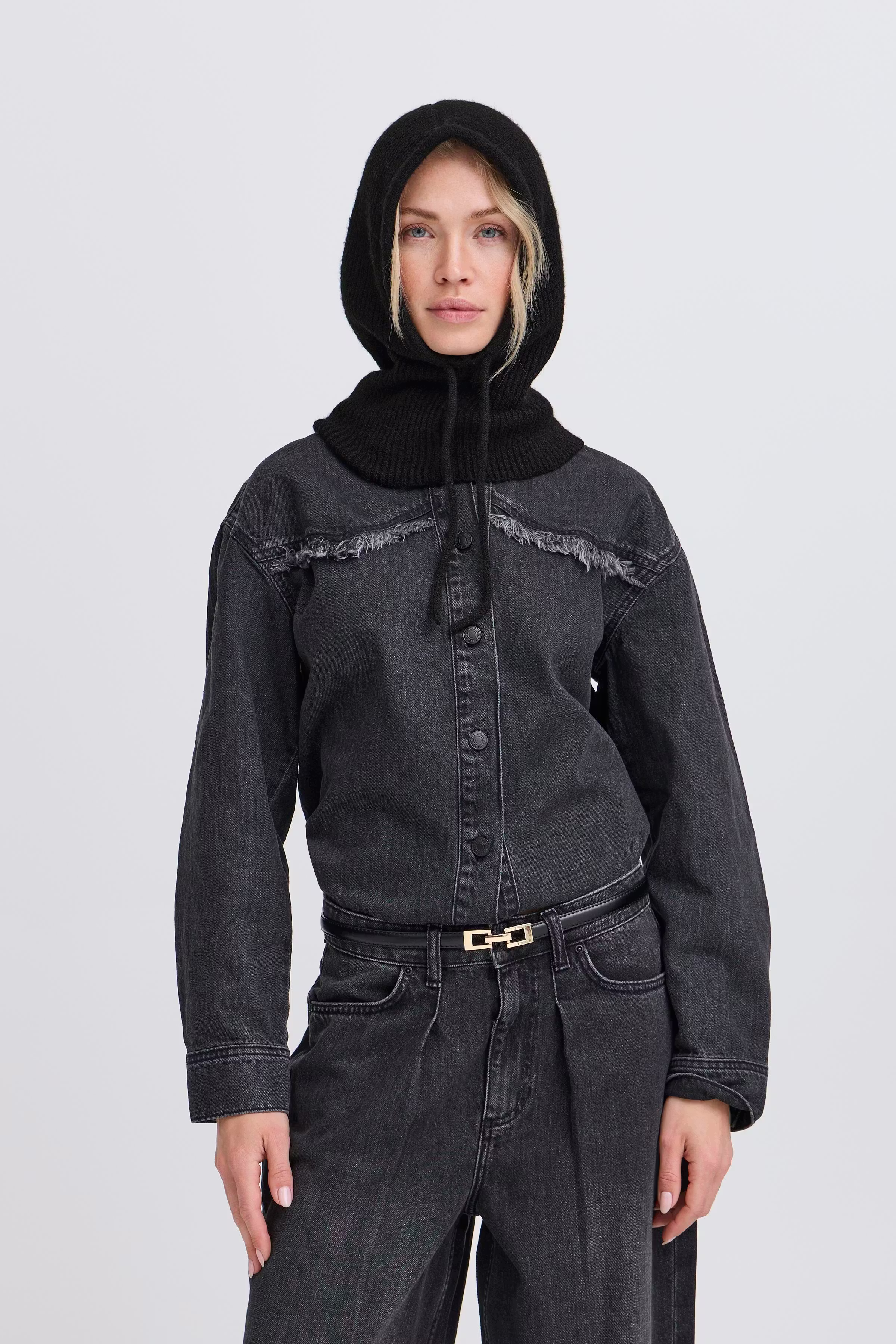 BYVELHA Hatt LOOKBOOK FRONT 20818025-194008