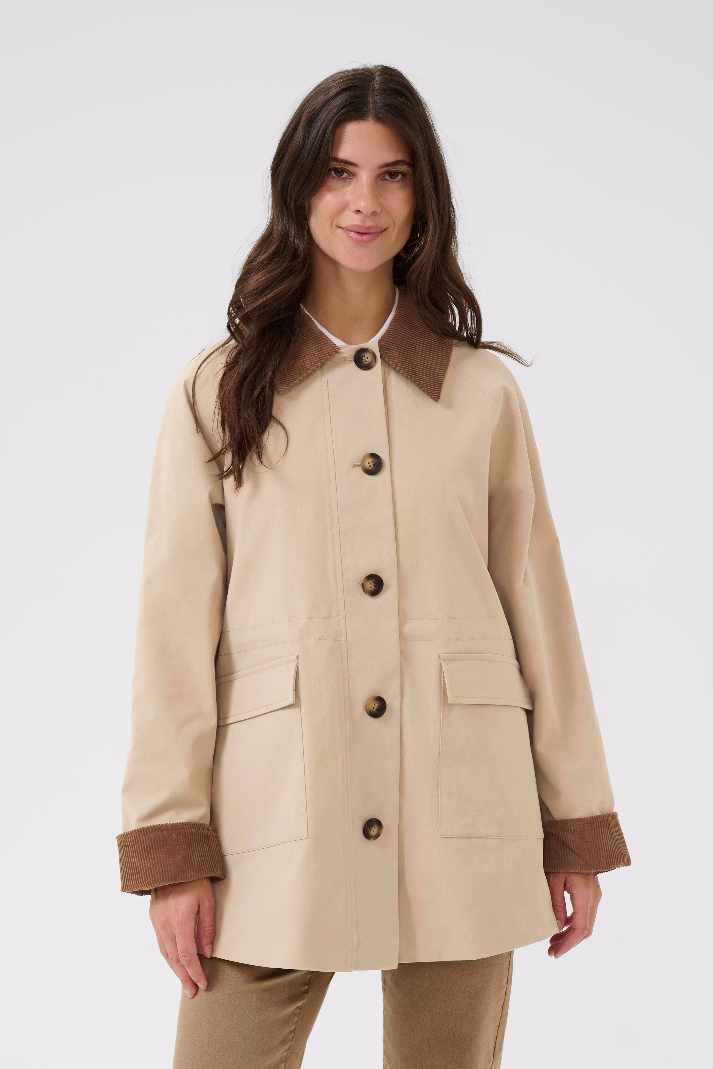 CRJaxy Trenchcoat LOOKBOOK FRONT 10614585-161213