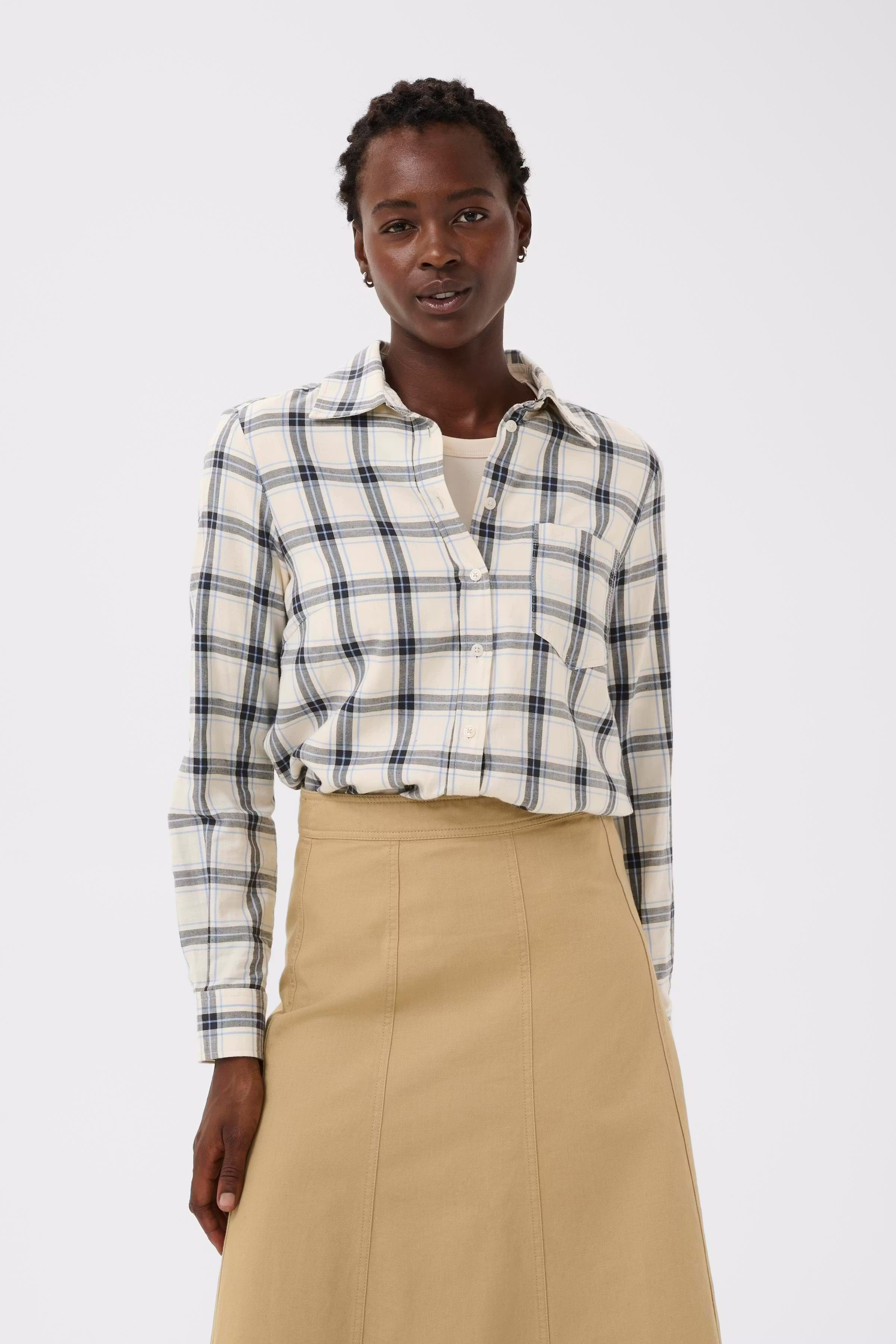 YanaPW Skjorta LOOKBOOK FRONT 30310281-304552