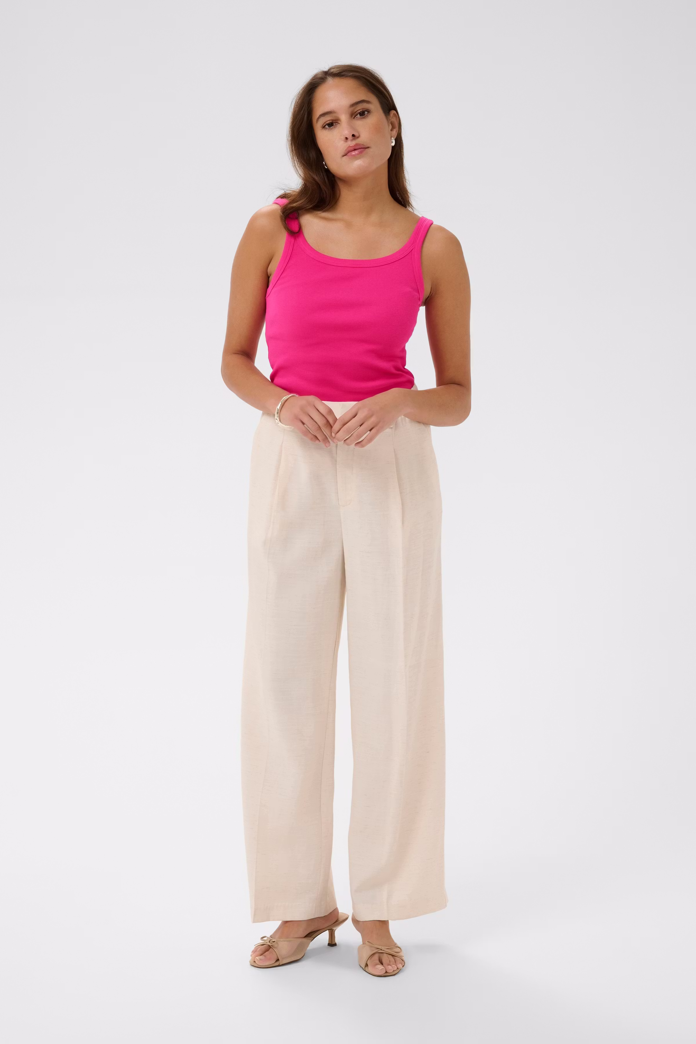 KAcarna Top LOOKBOOK FRONT 10507348-182143