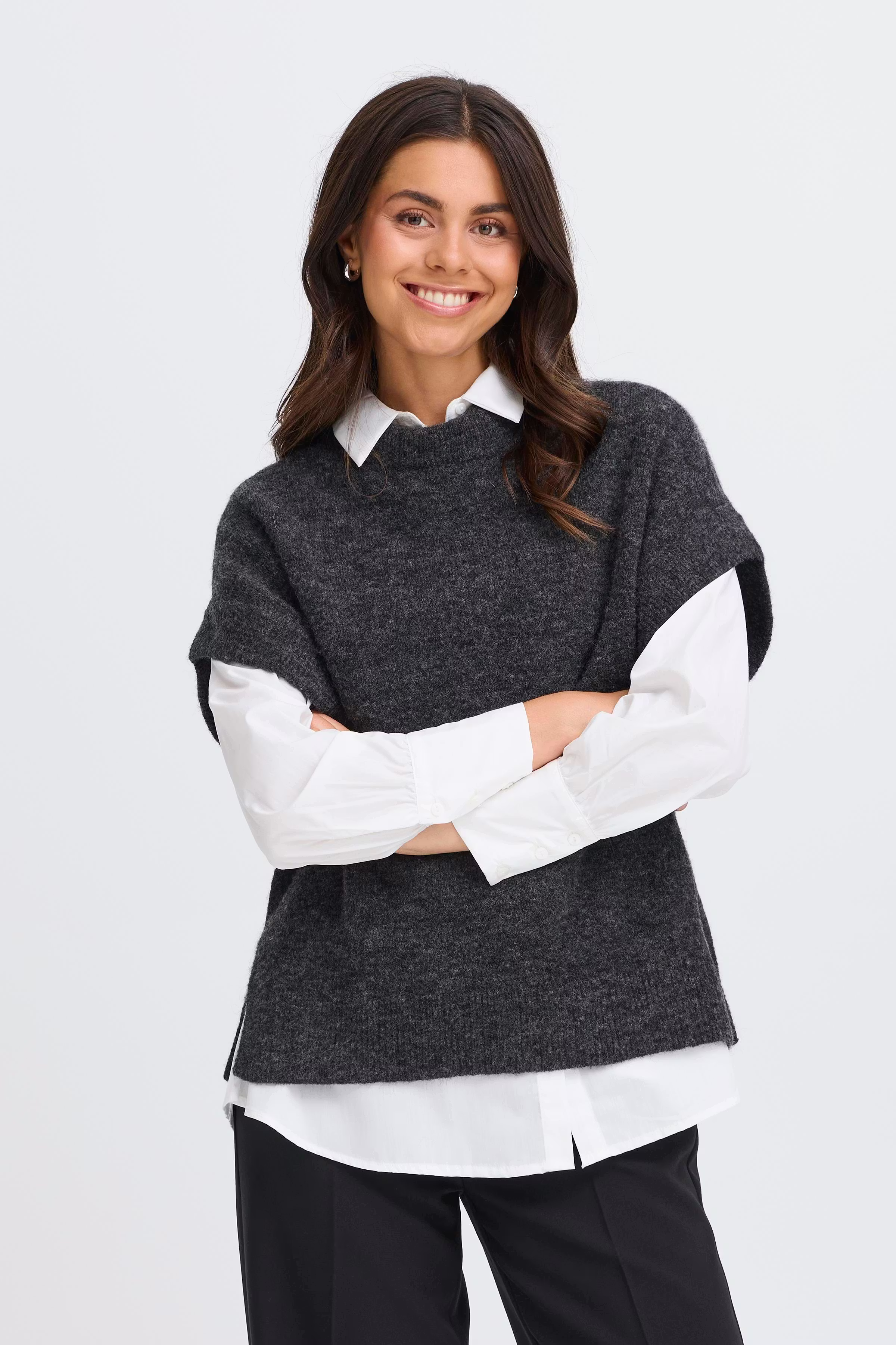 FRSANNY Vest LOOKBOOK FRONT 20612836-1806011