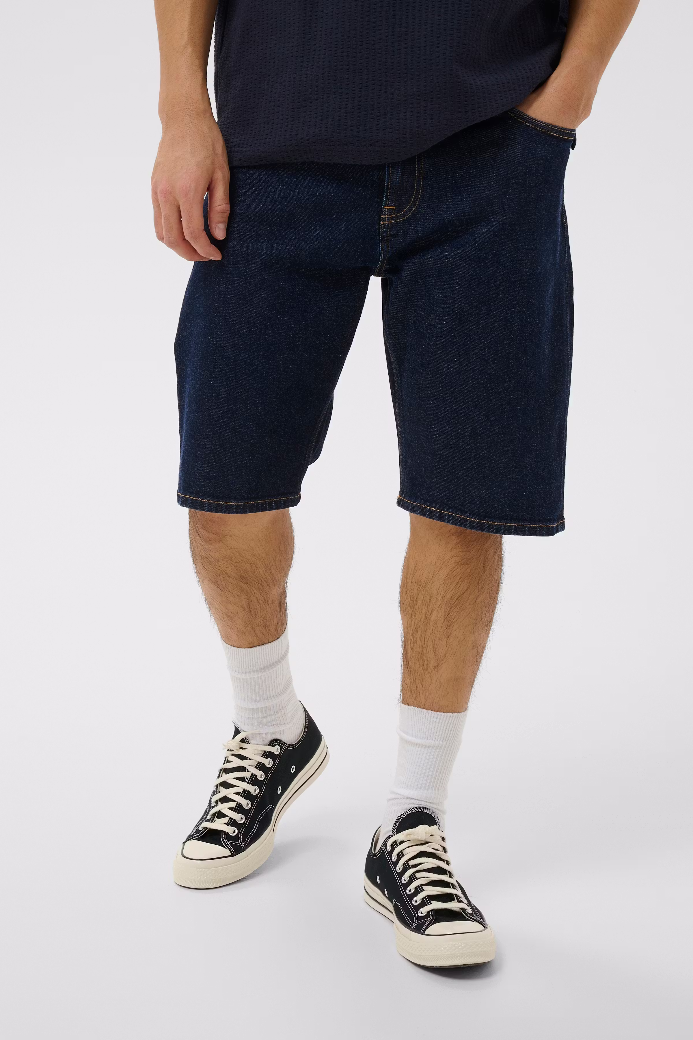 MAmarcus Shorts LOOKBOOK FRONT 30209114-303770