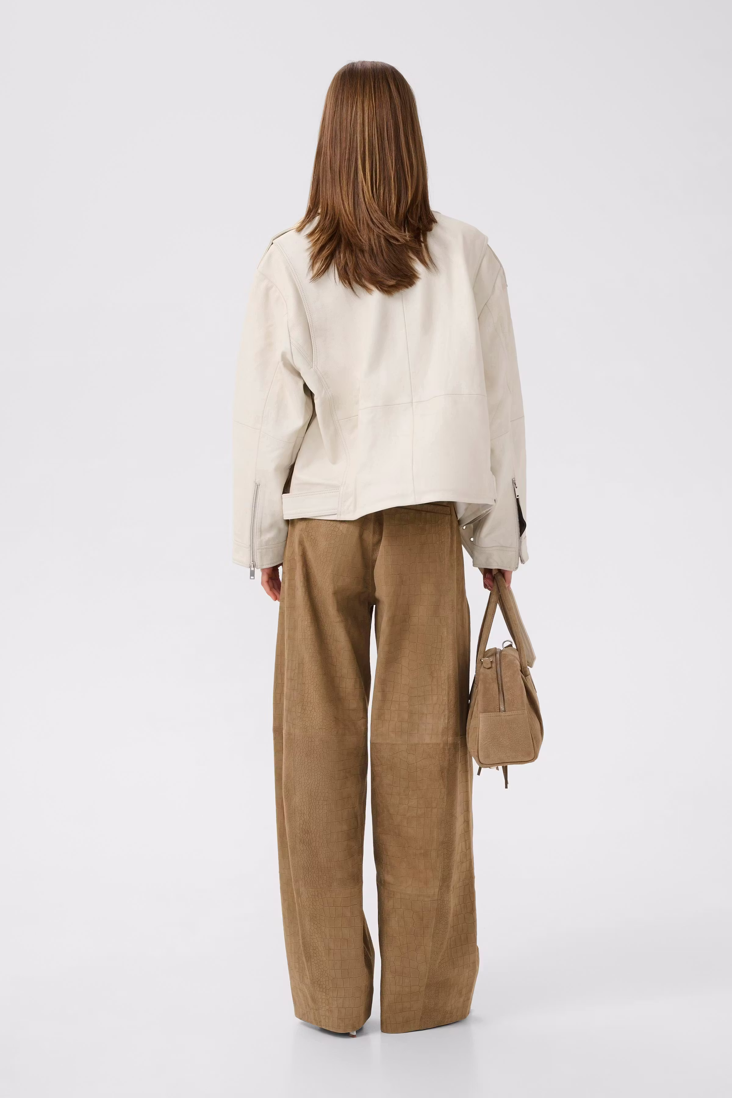 GZvida Leren jack LOOKBOOK BACK 10910820-130905