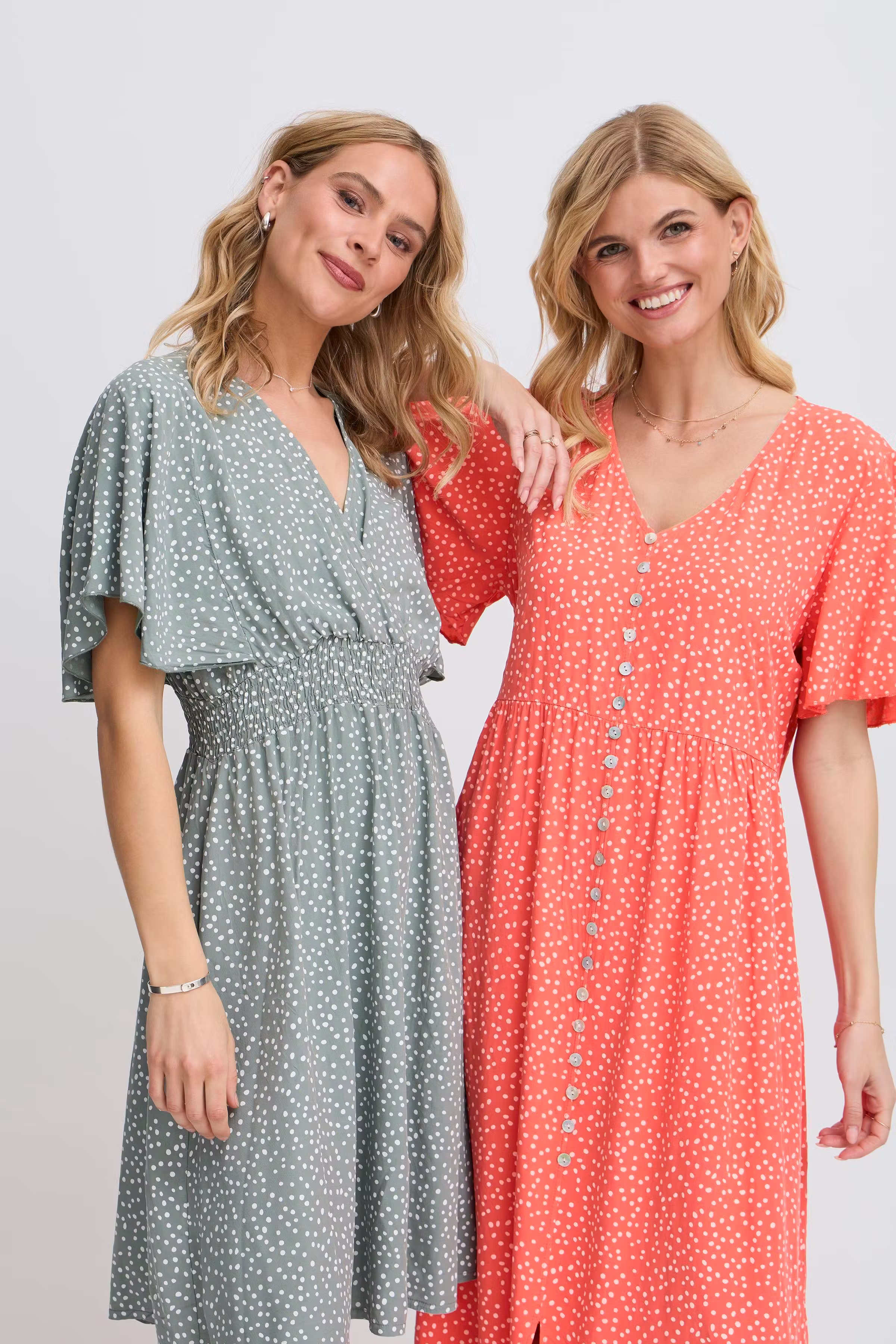 SBGOA Kjole LOOKBOOK DETAIL 22101025-181762