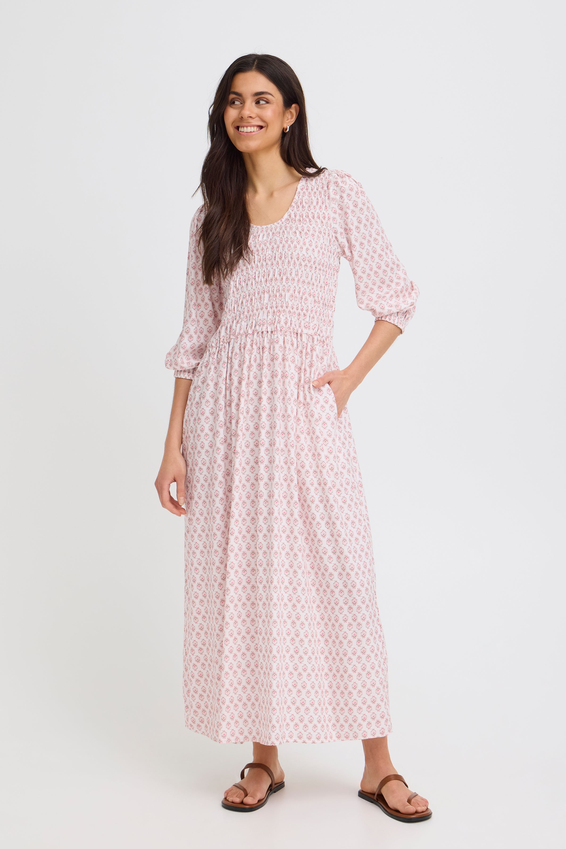 FRLAYA Kjole LOOKBOOK FRONT 20617540-900009529