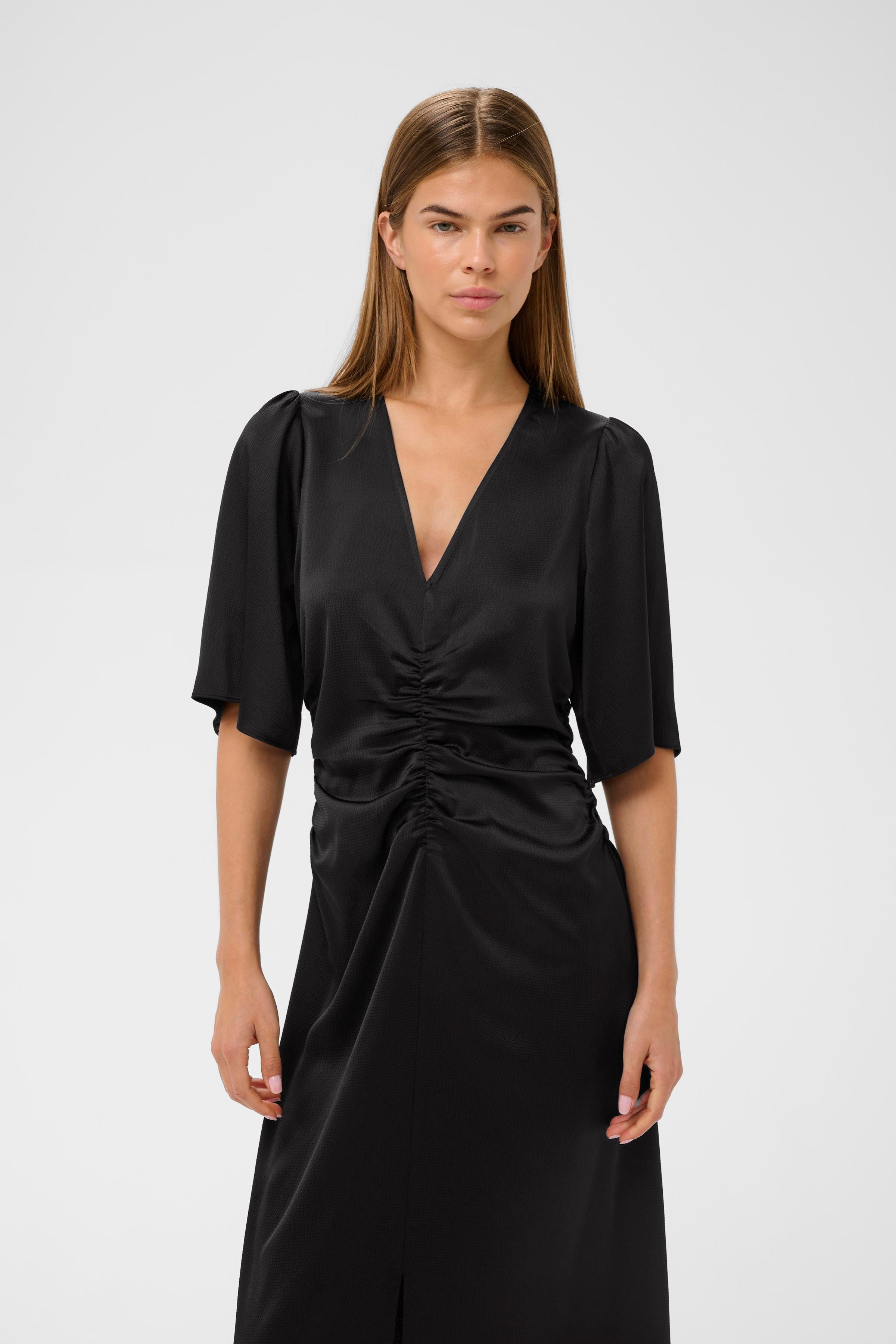 SendraIW Fitted Dress LOOKBOOK FRONT 30110791-194008