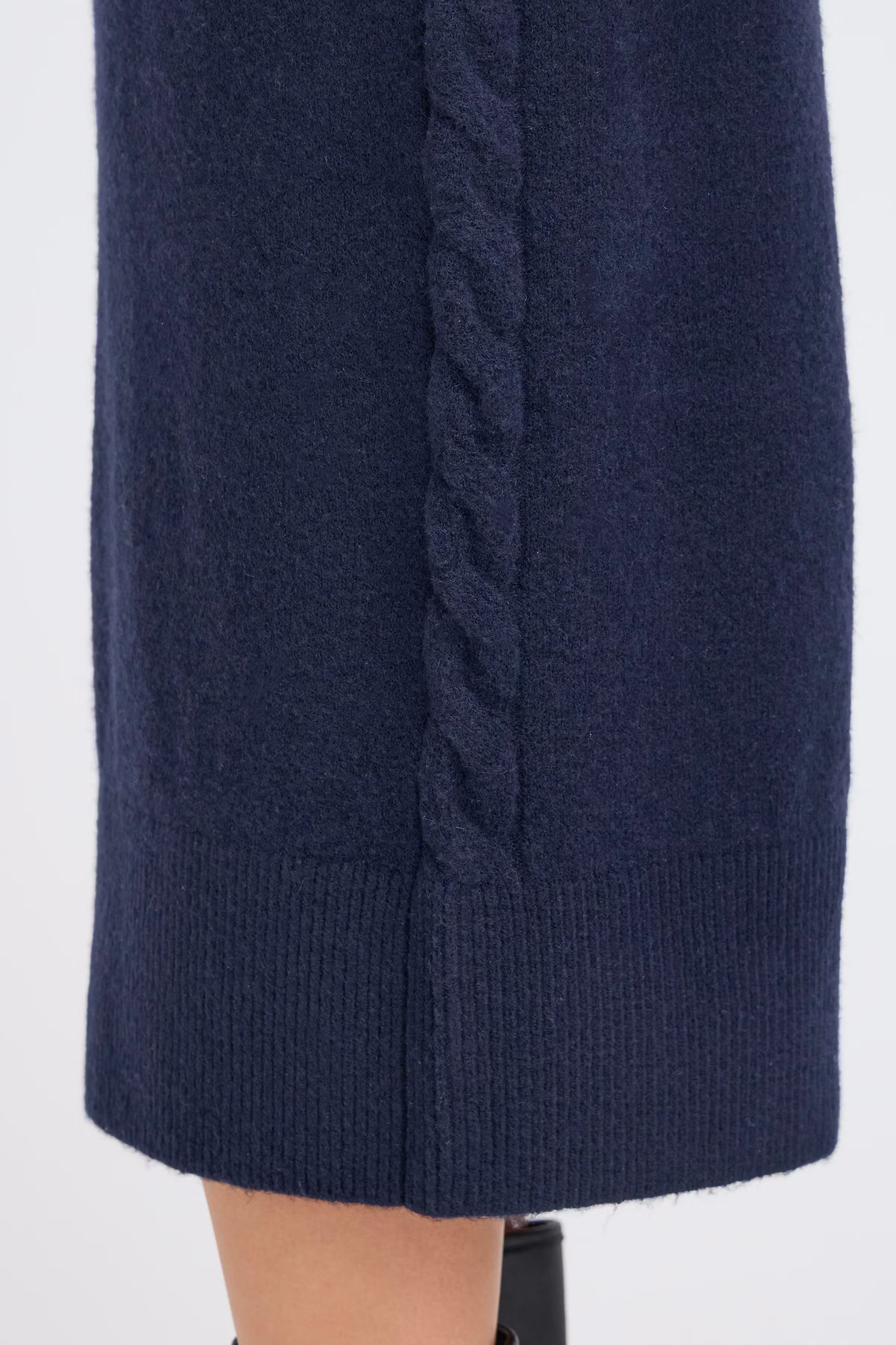 IHDASILA Kleid LOOKBOOK DETAIL 20124642-194010