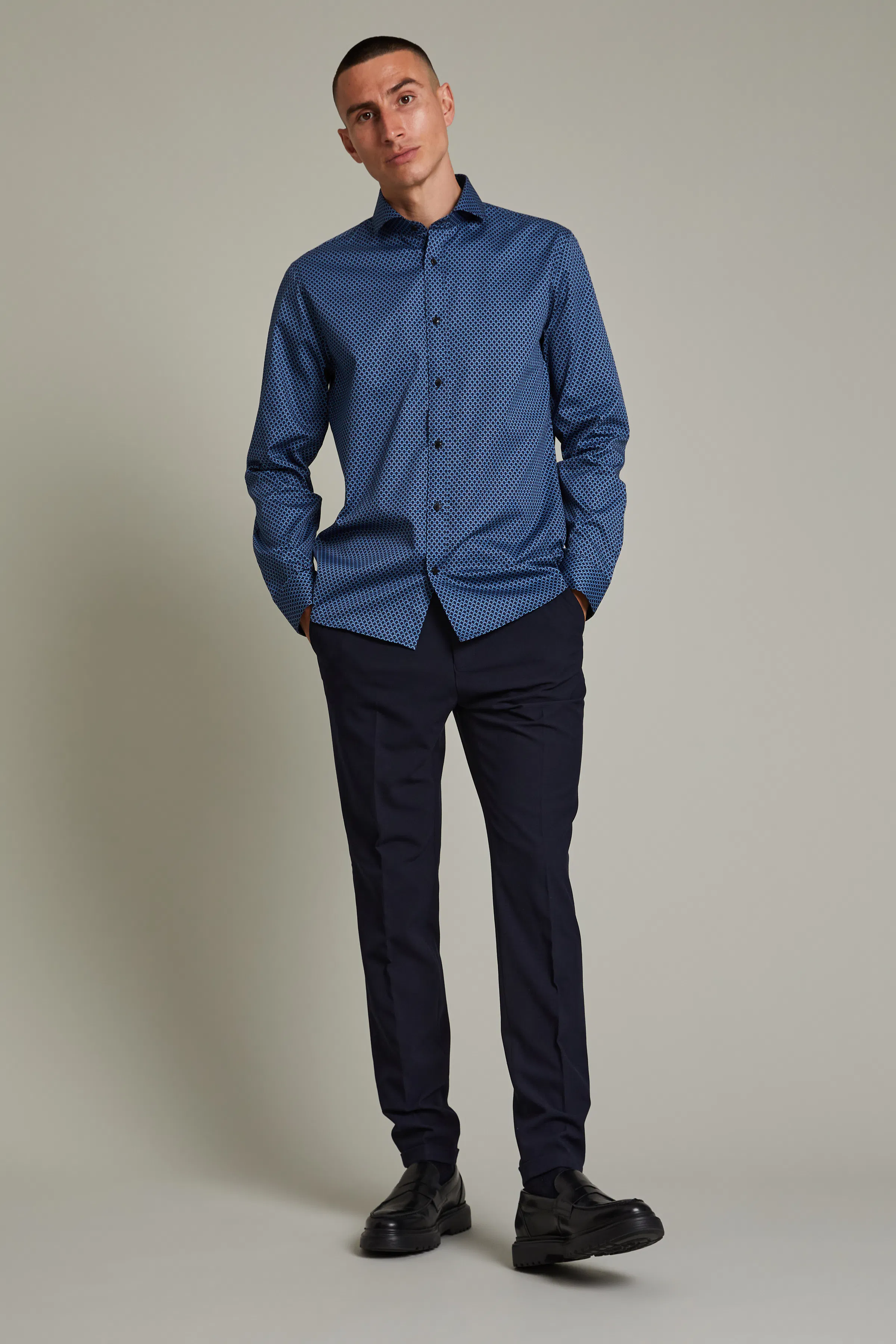 MAtrostol Skjorte LOOKBOOK FRONT 30206386-194011