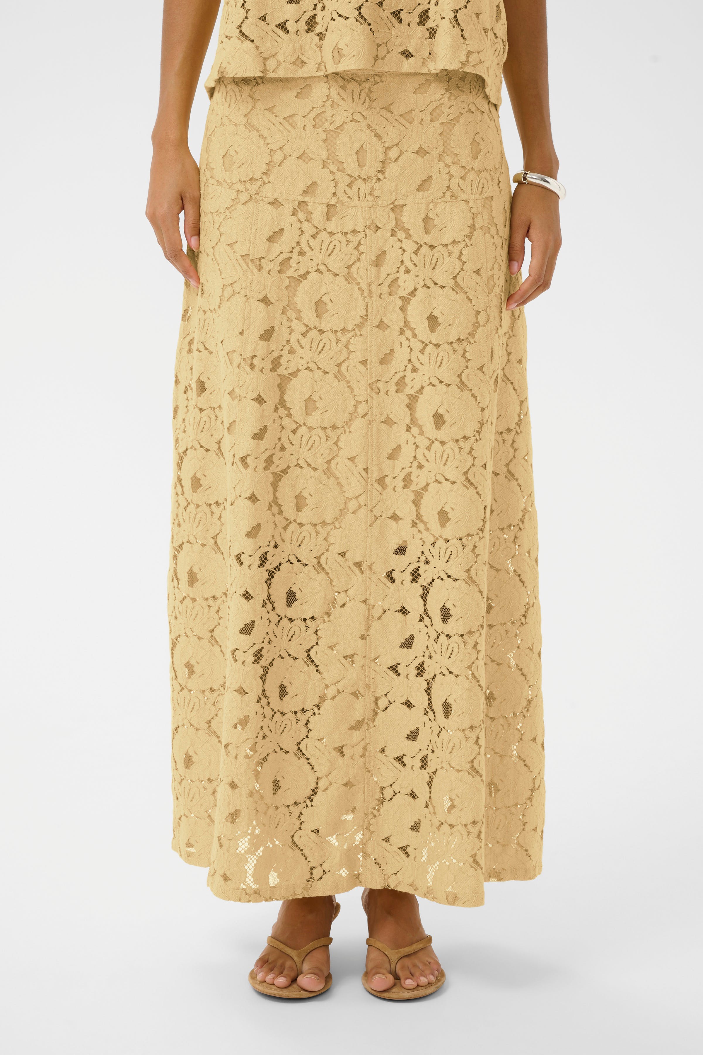 SLTaya Rock LOOKBOOK FRONT 30408628-130915