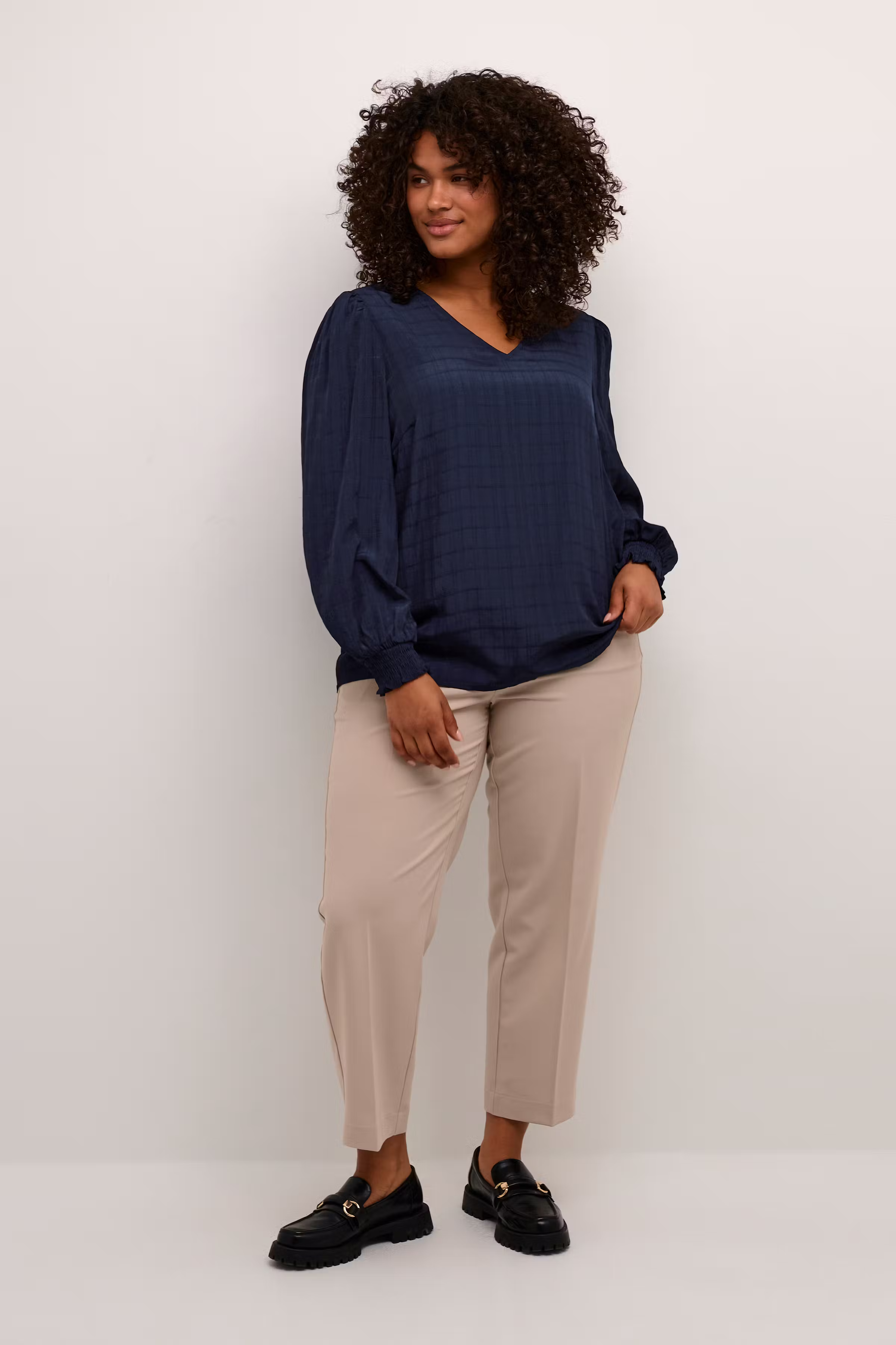 KClisana Blouse LOOKBOOK FRONT 10581967-194020