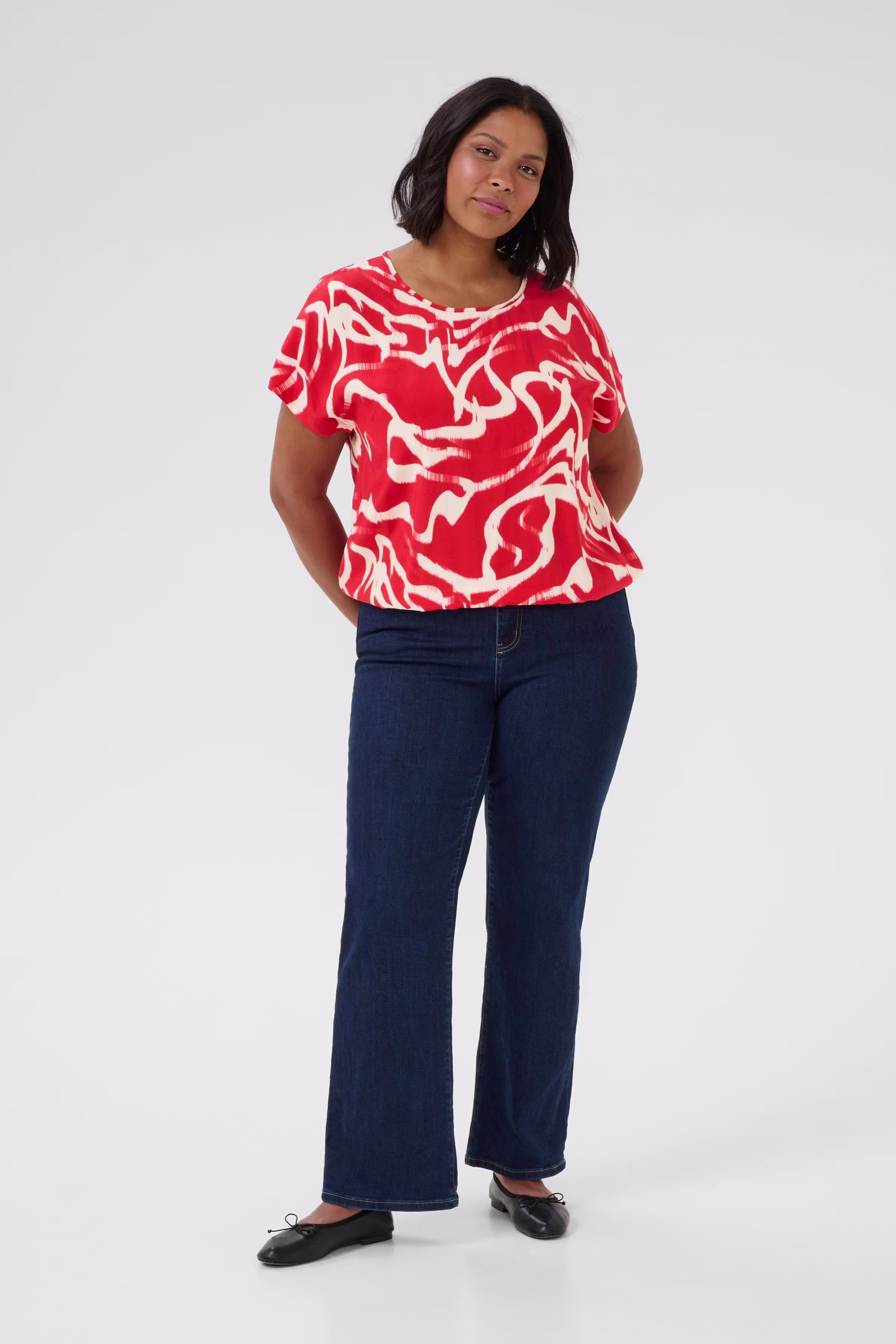 KCmaren Blouse LOOKBOOK FRONT 10583404-107924