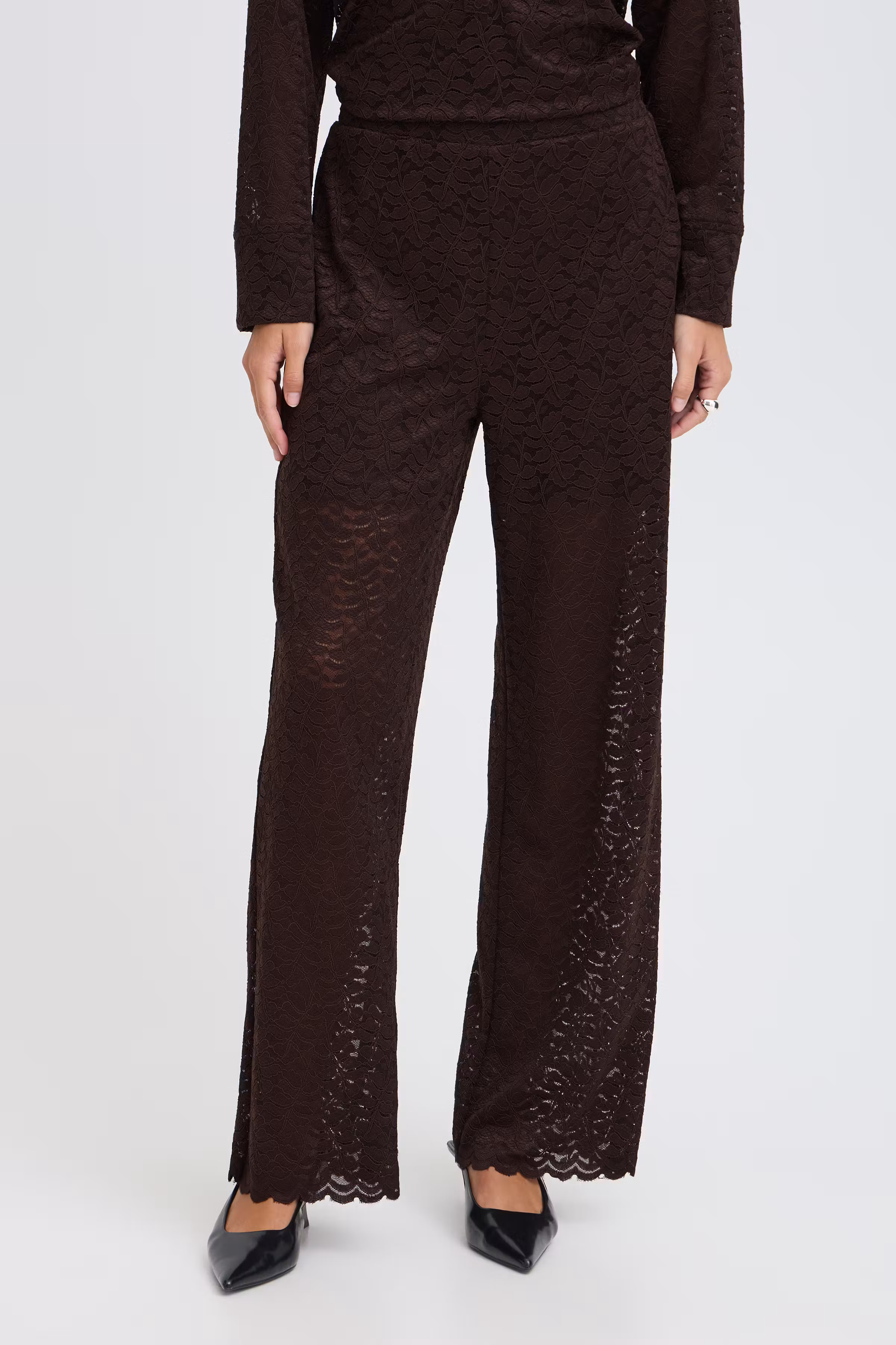 FRAMELIA Trousers LOOKBOOK FRONT 20618437-191106