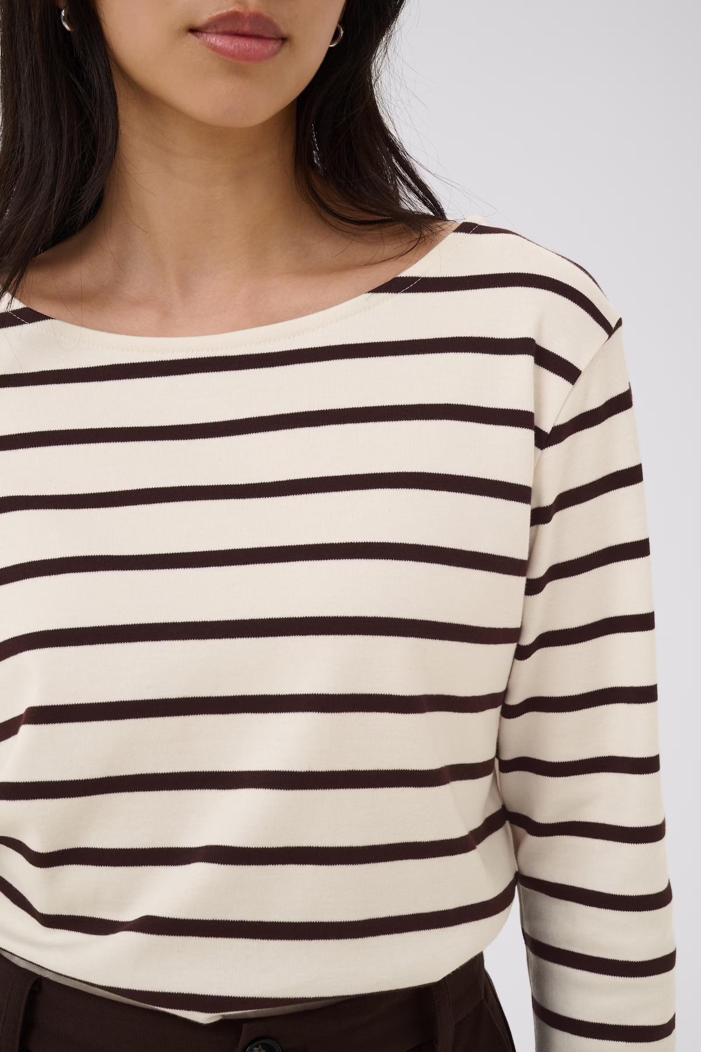 NelaPW T-shirt LOOKBOOK DETAIL 30309864-305293