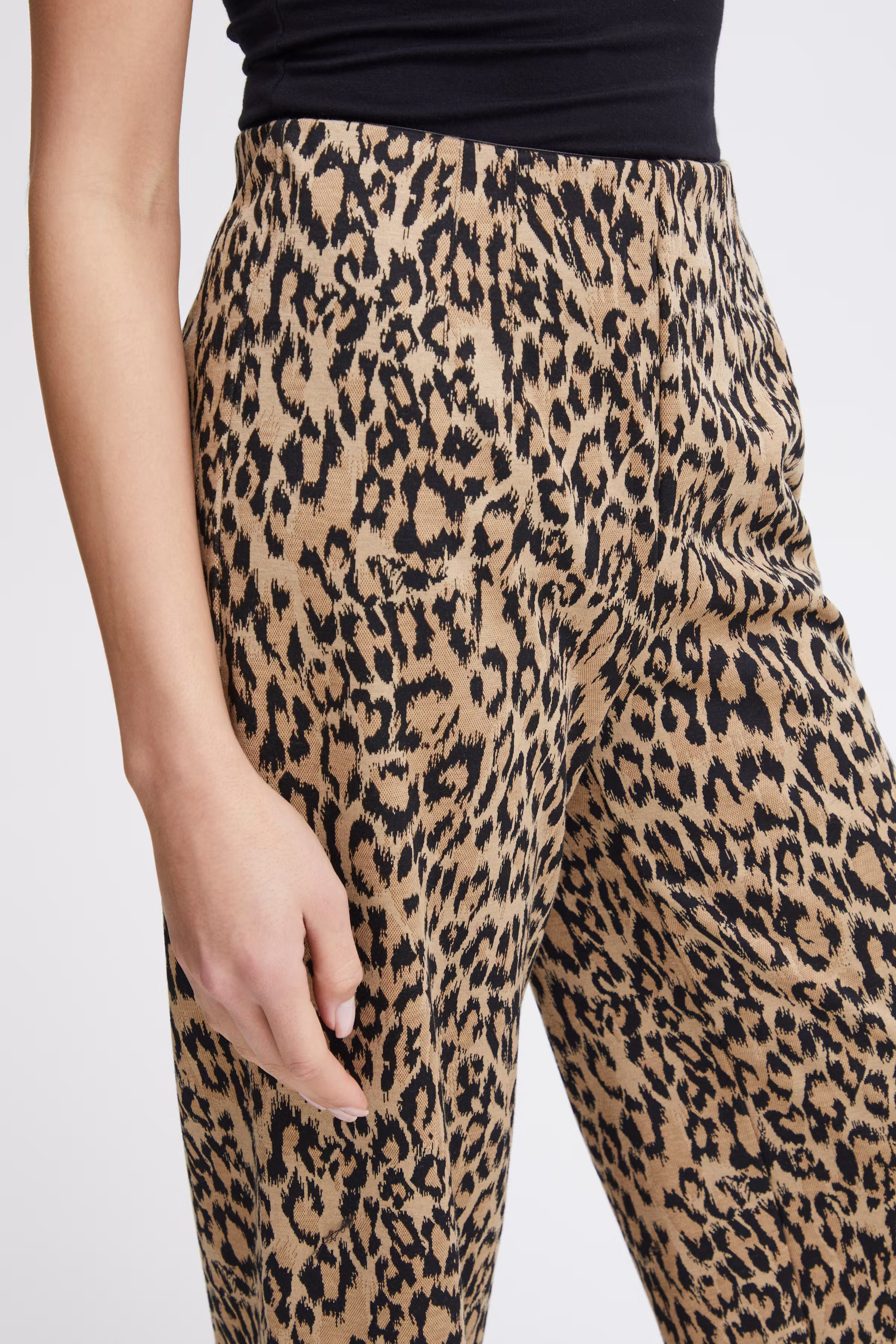 IHKATE Hose LOOKBOOK DETAIL 20120655-202923