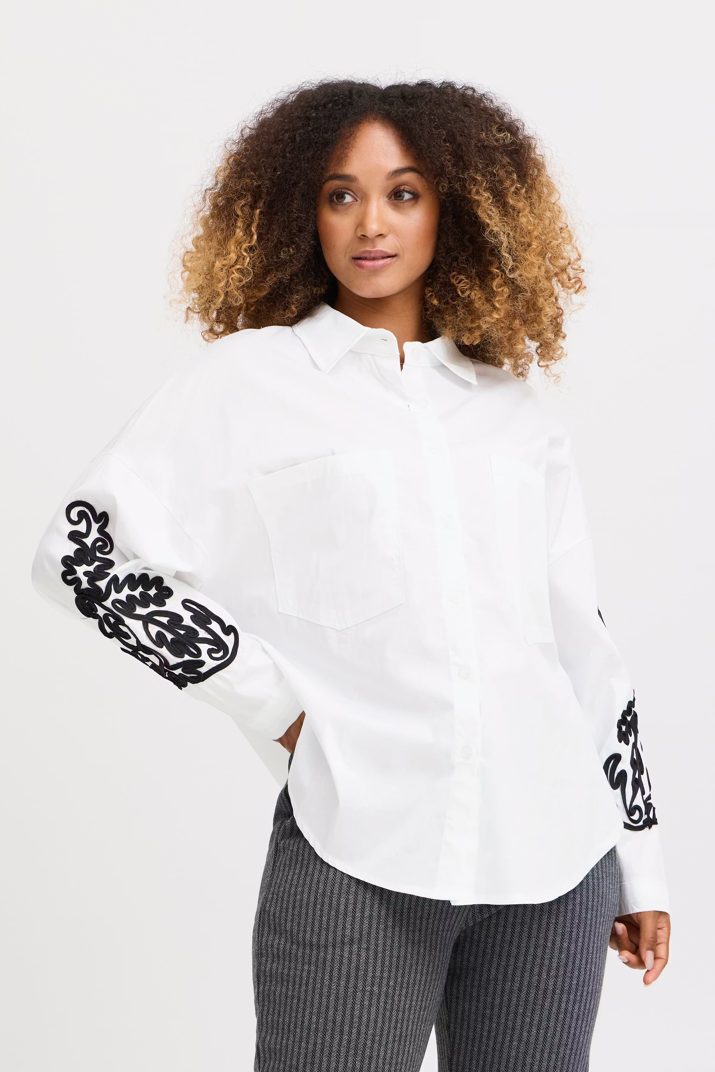 SBBELIS Skjorte LOOKBOOK FRONT 22100798-110602