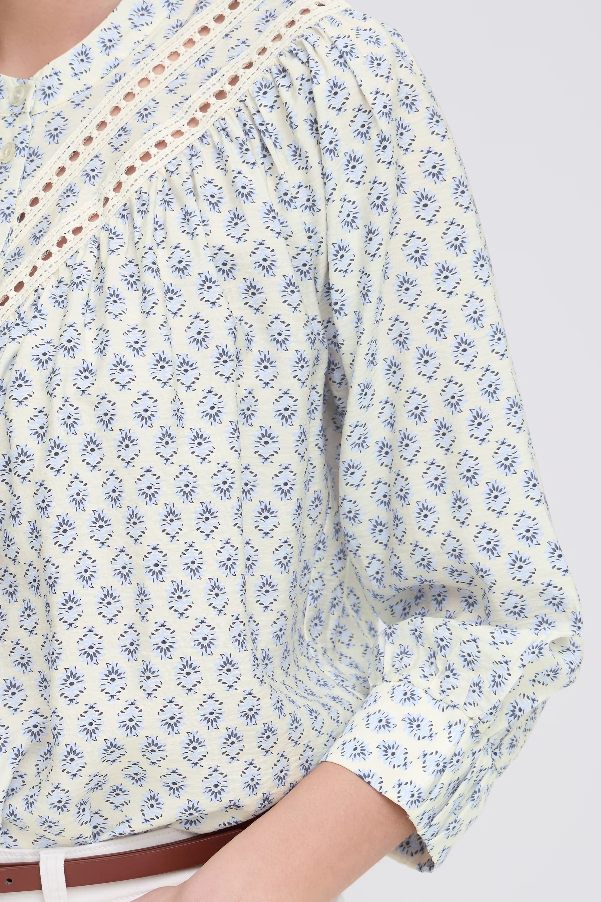 FRHITA Skjorte LOOKBOOK DETAIL 20617621-900009530