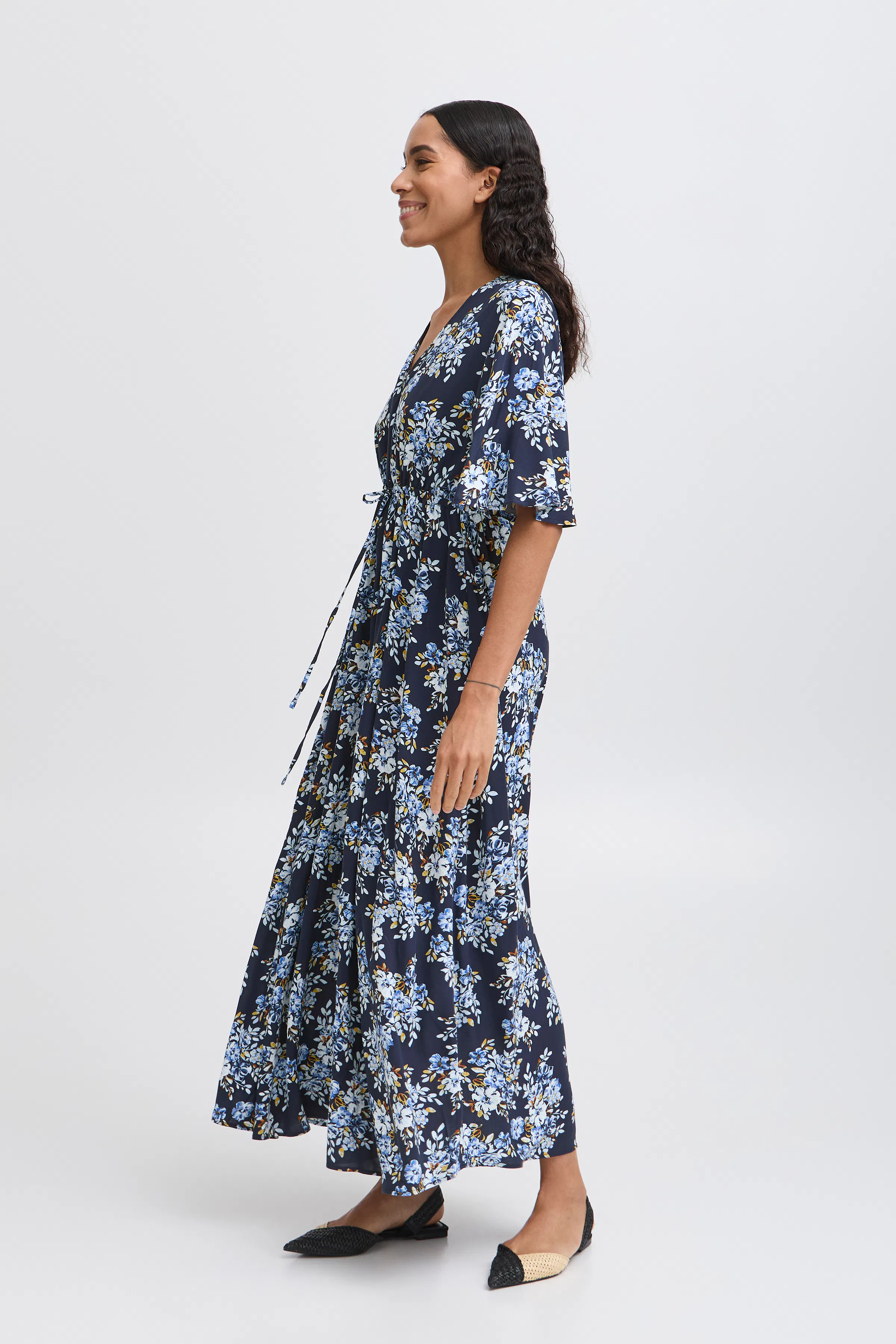 BYMMJOELLA Kjole LOOKBOOK FRONT 20816532-204600