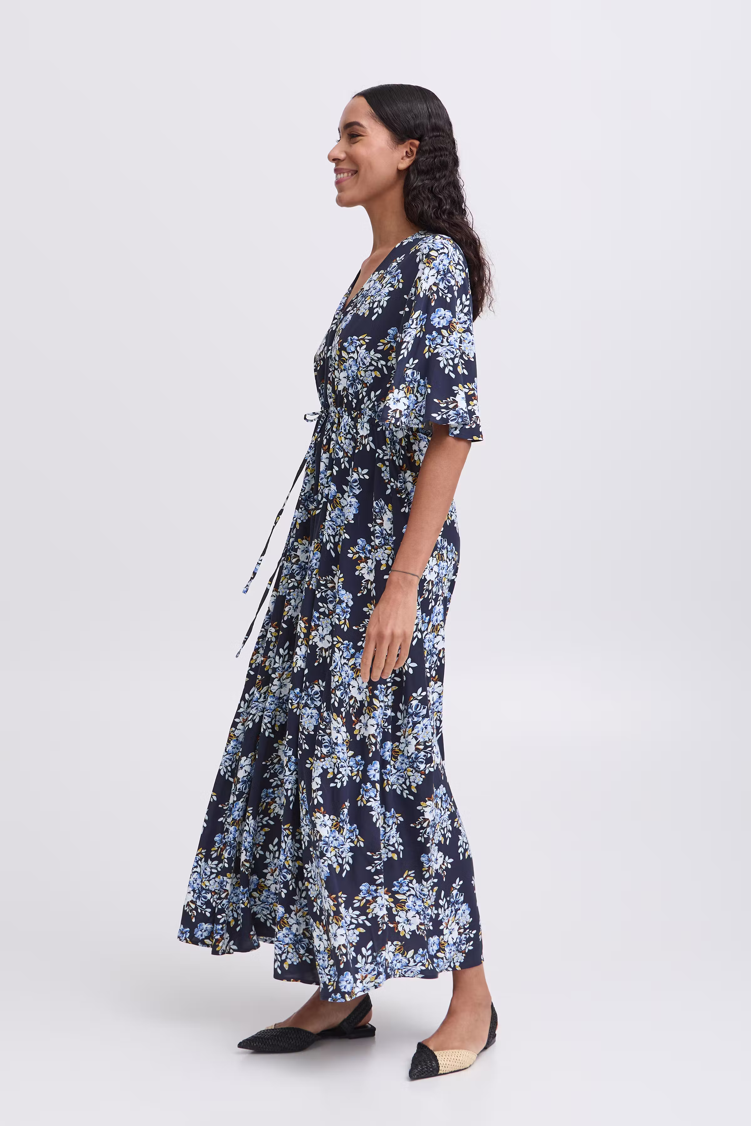 BYMMJOELLA Kjole LOOKBOOK FRONT 20816532-204600