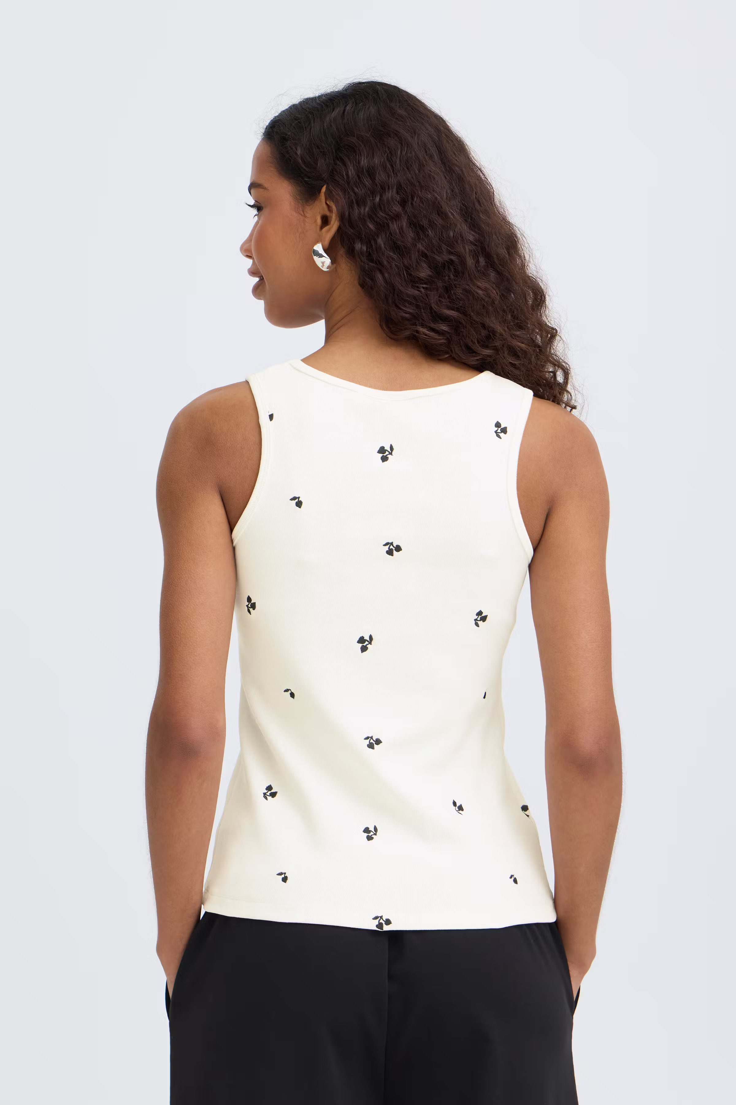 IHPALMA Top LOOKBOOK BACK 20125517-900005442