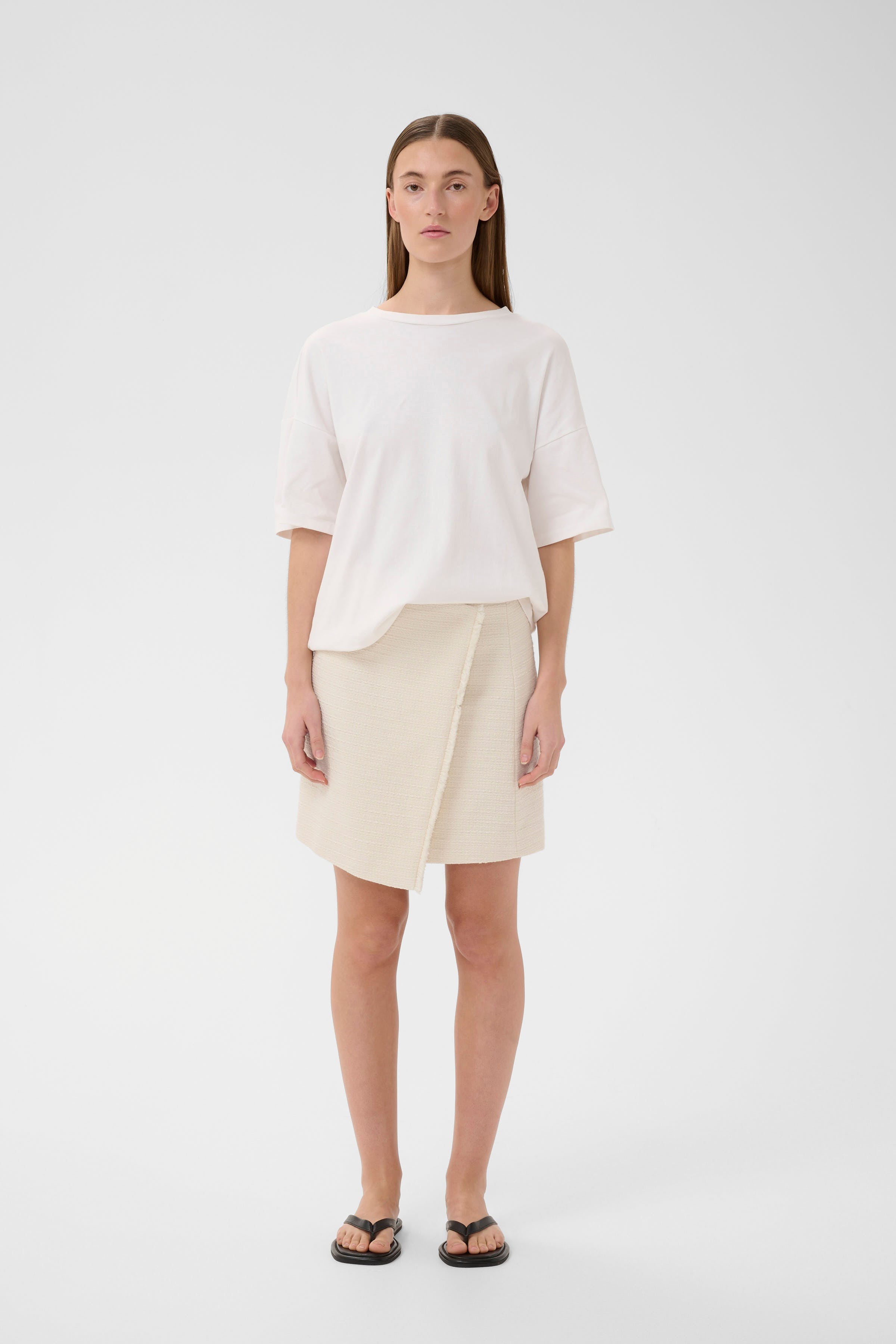 CHEYANNEIW Rock LOOKBOOK FRONT 30112390-110701