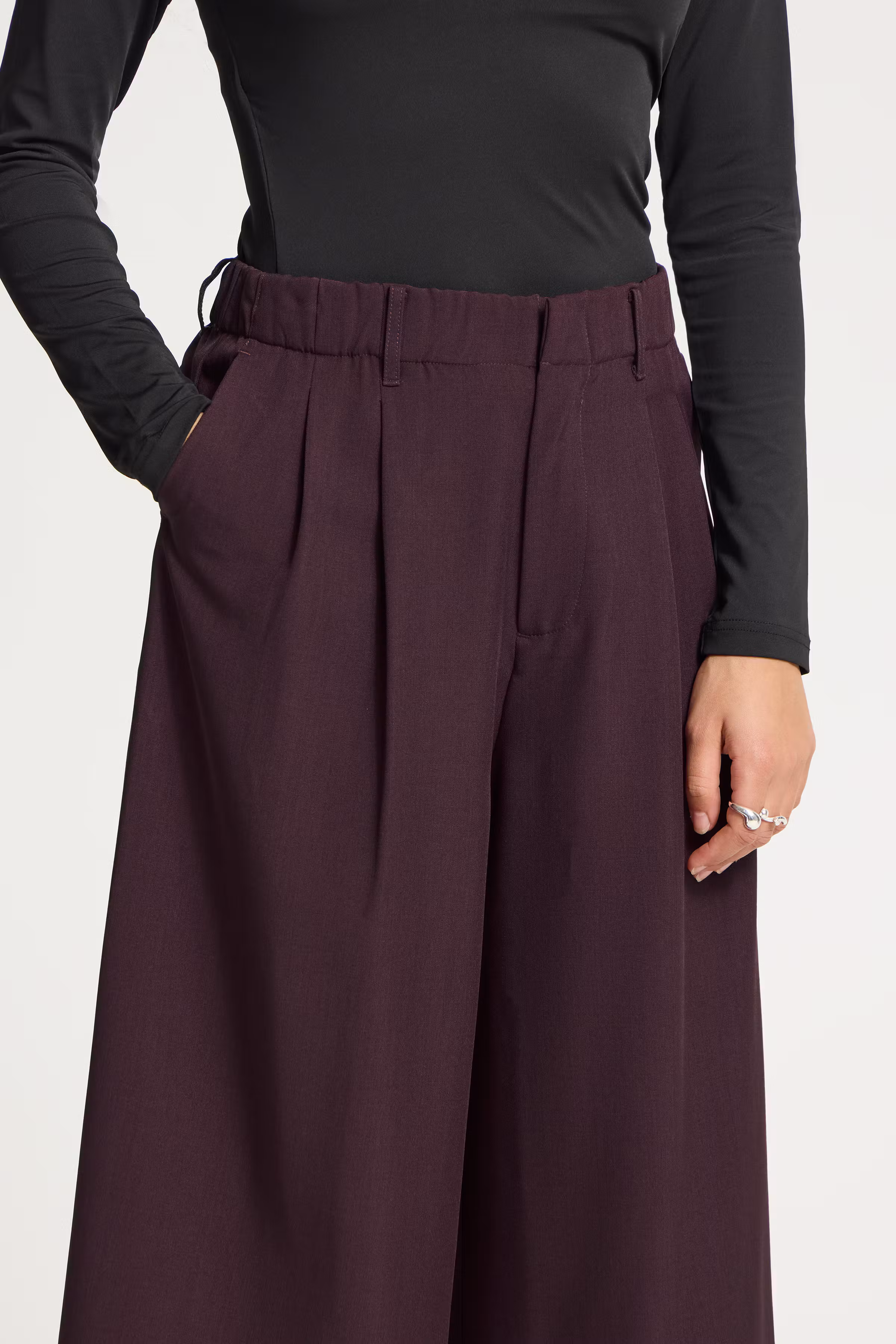 IHFAVA Caprihose LOOKBOOK DETAIL 20127018-1916191