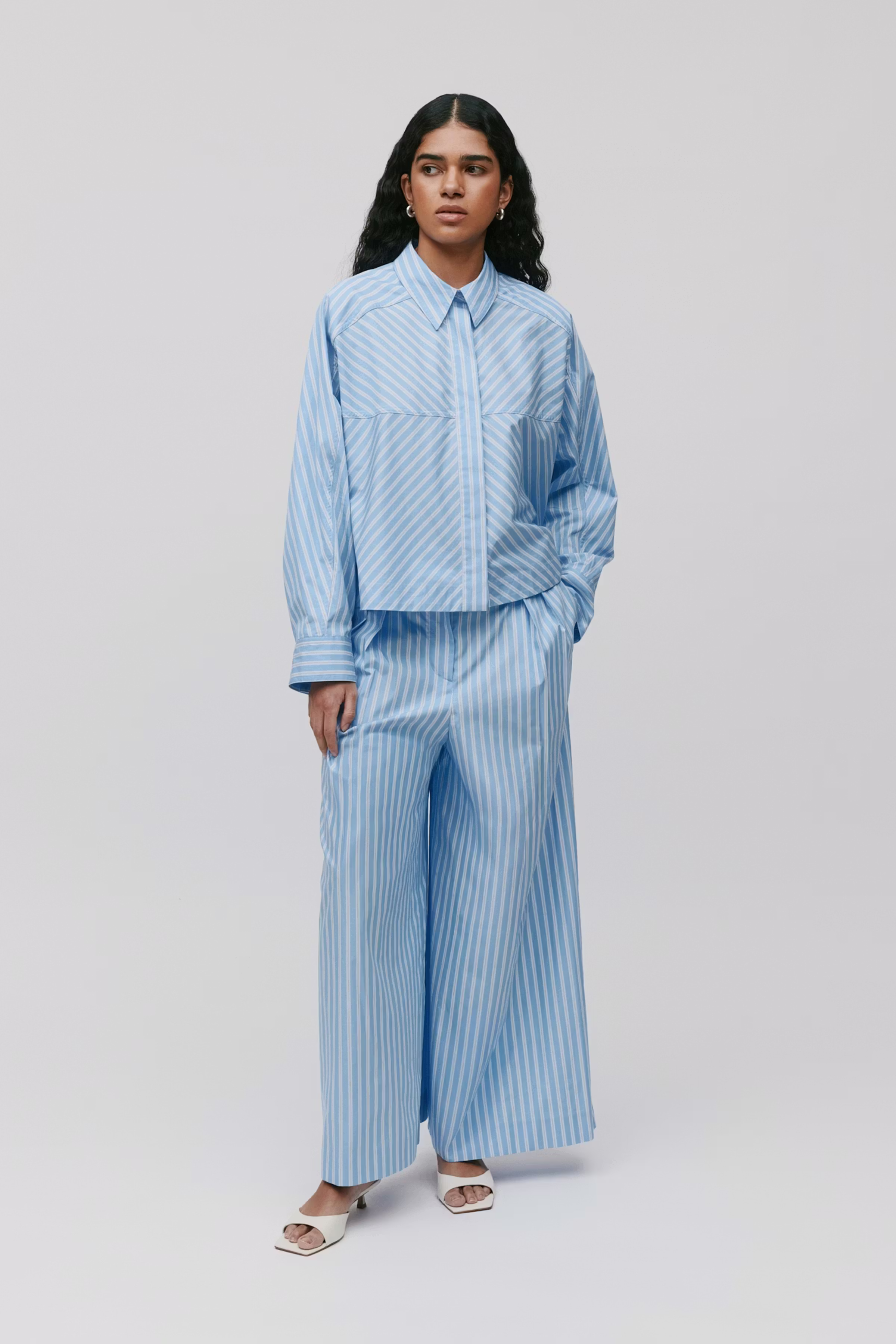 PIERINA Trousers LOOKBOOK FRONT 30600524-MC2152