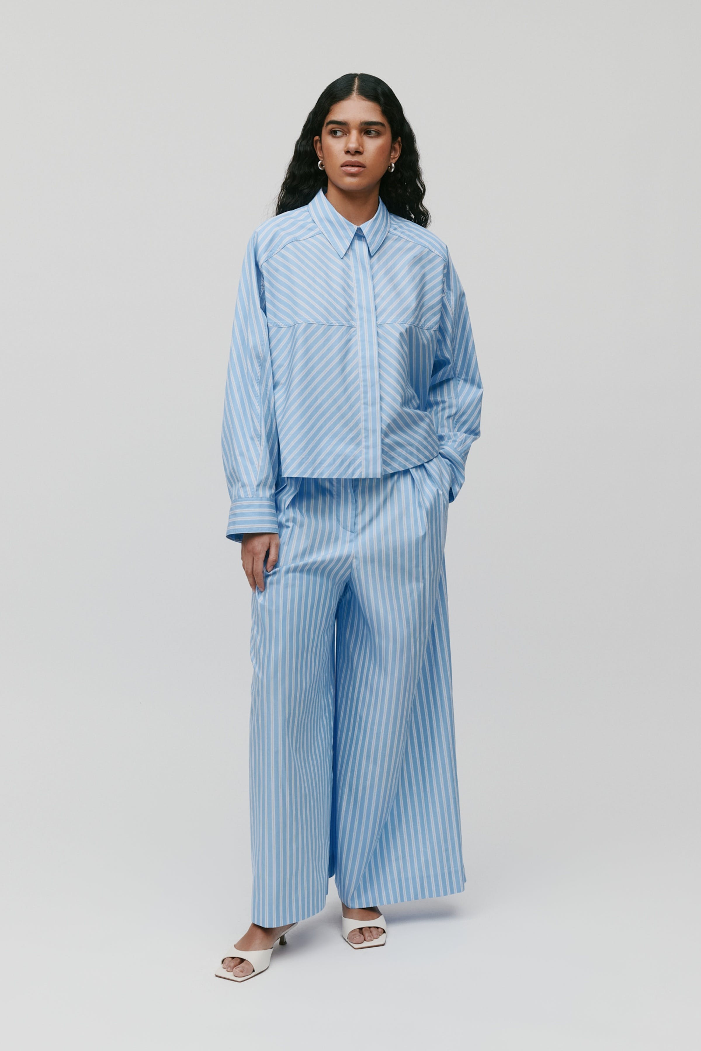 PIERINA Trousers LOOKBOOK FRONT 30600524-MC2152