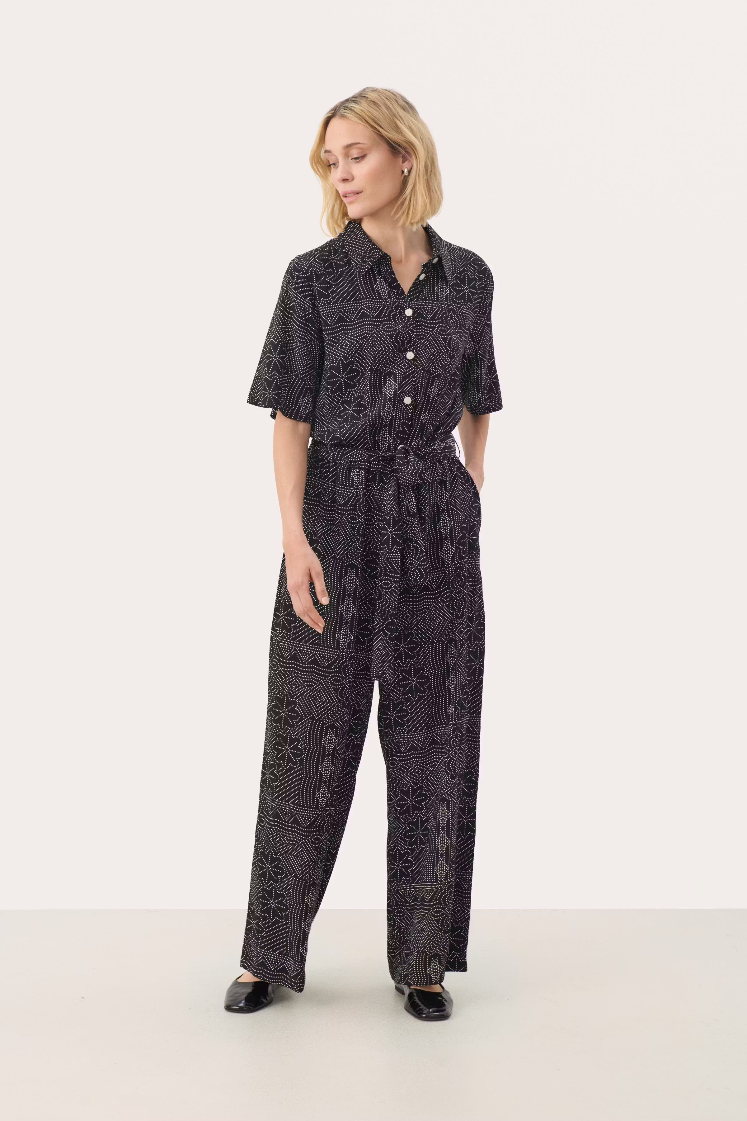 TillaPW Jumpsuit LOOKBOOK FRONT 30309874-303959