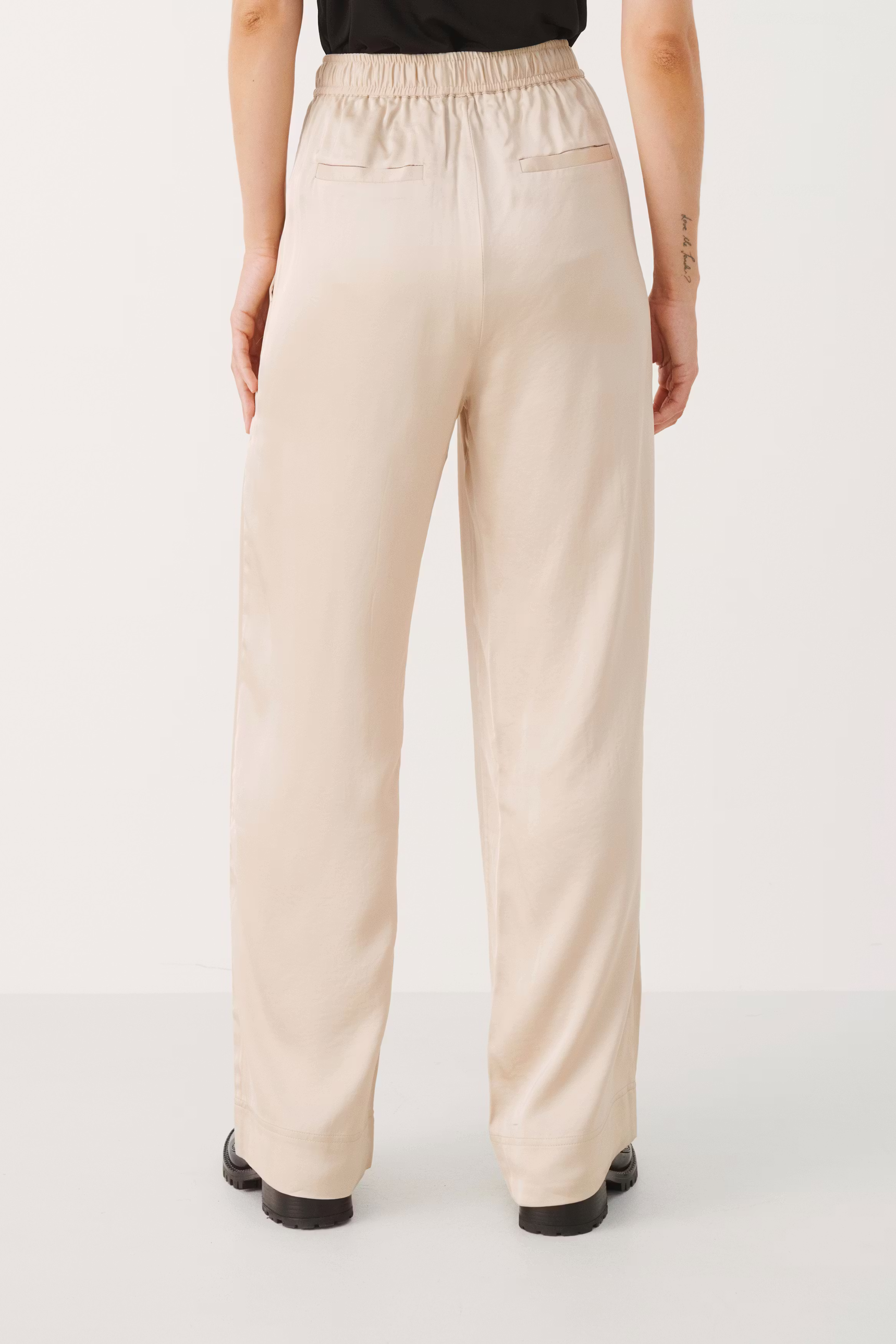 TiaraPW Trousers LOOKBOOK BACK 30307278-141106