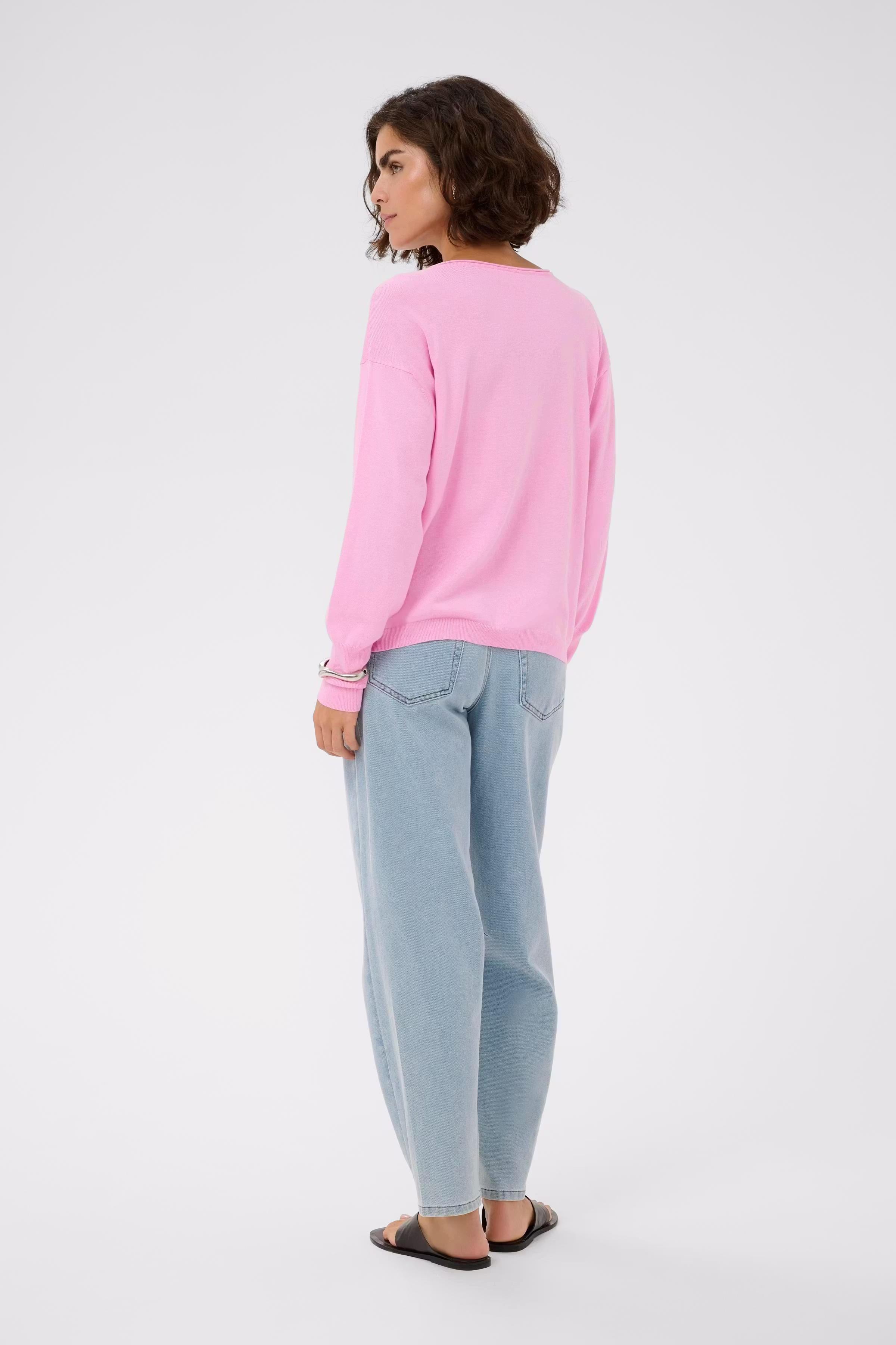 KAlizza Pullover LOOKBOOK BACK 10511391-152218