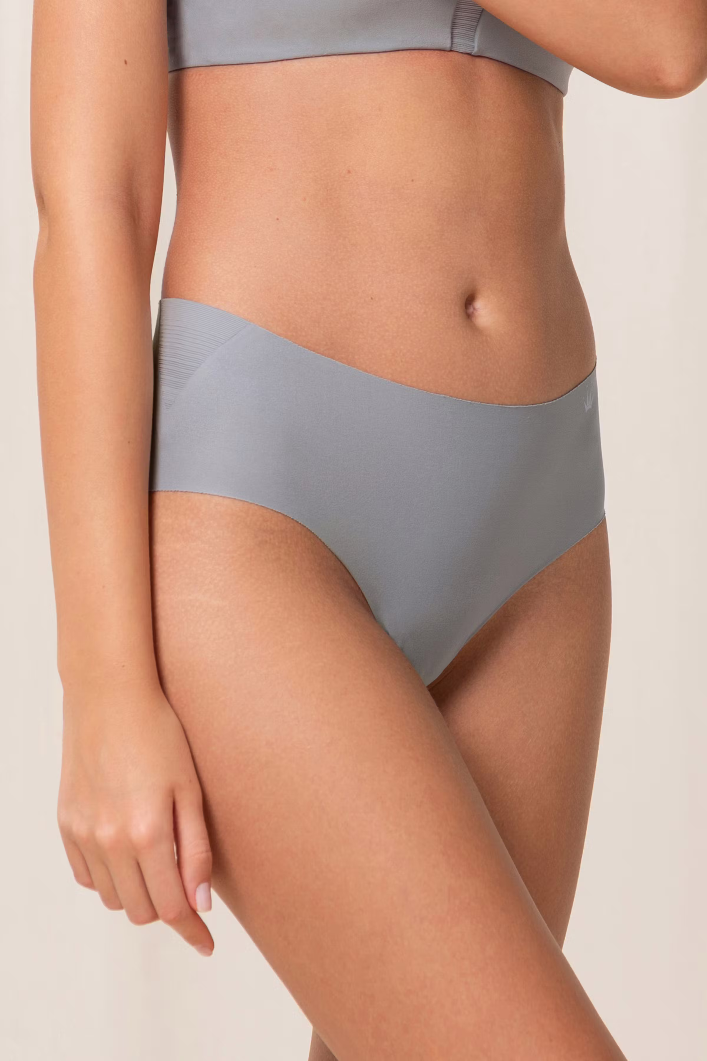 FlexSmart Trosor LOOKBOOK FRONT 40500173-T7686