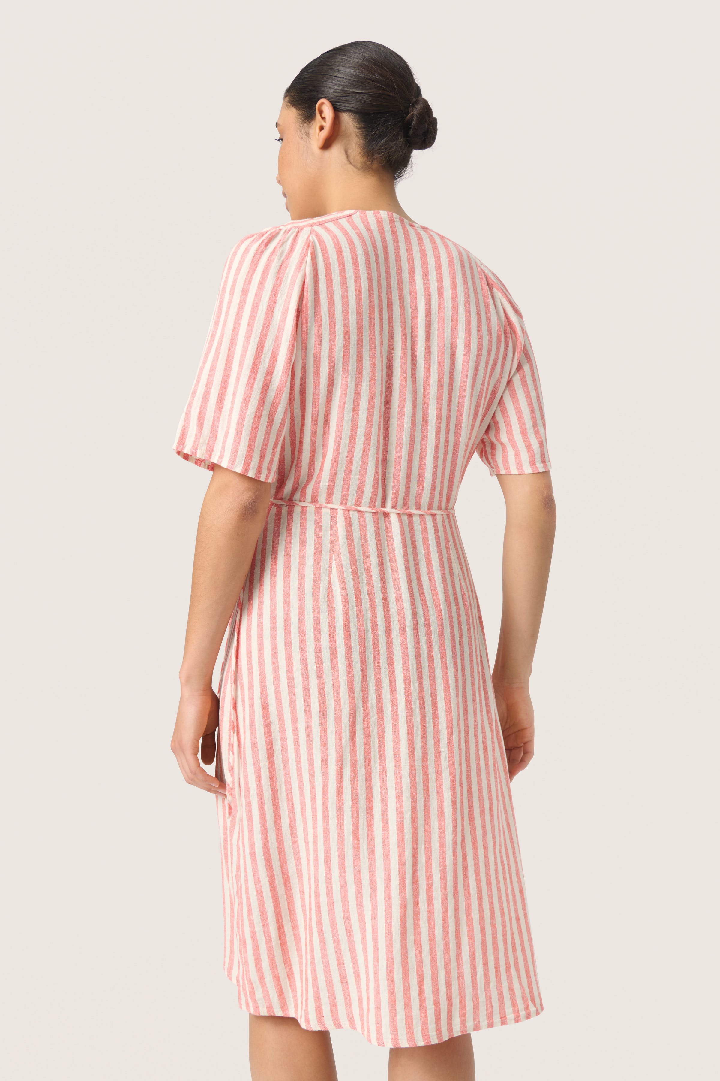 SLBelira Jurk LOOKBOOK BACK 30407531-302866