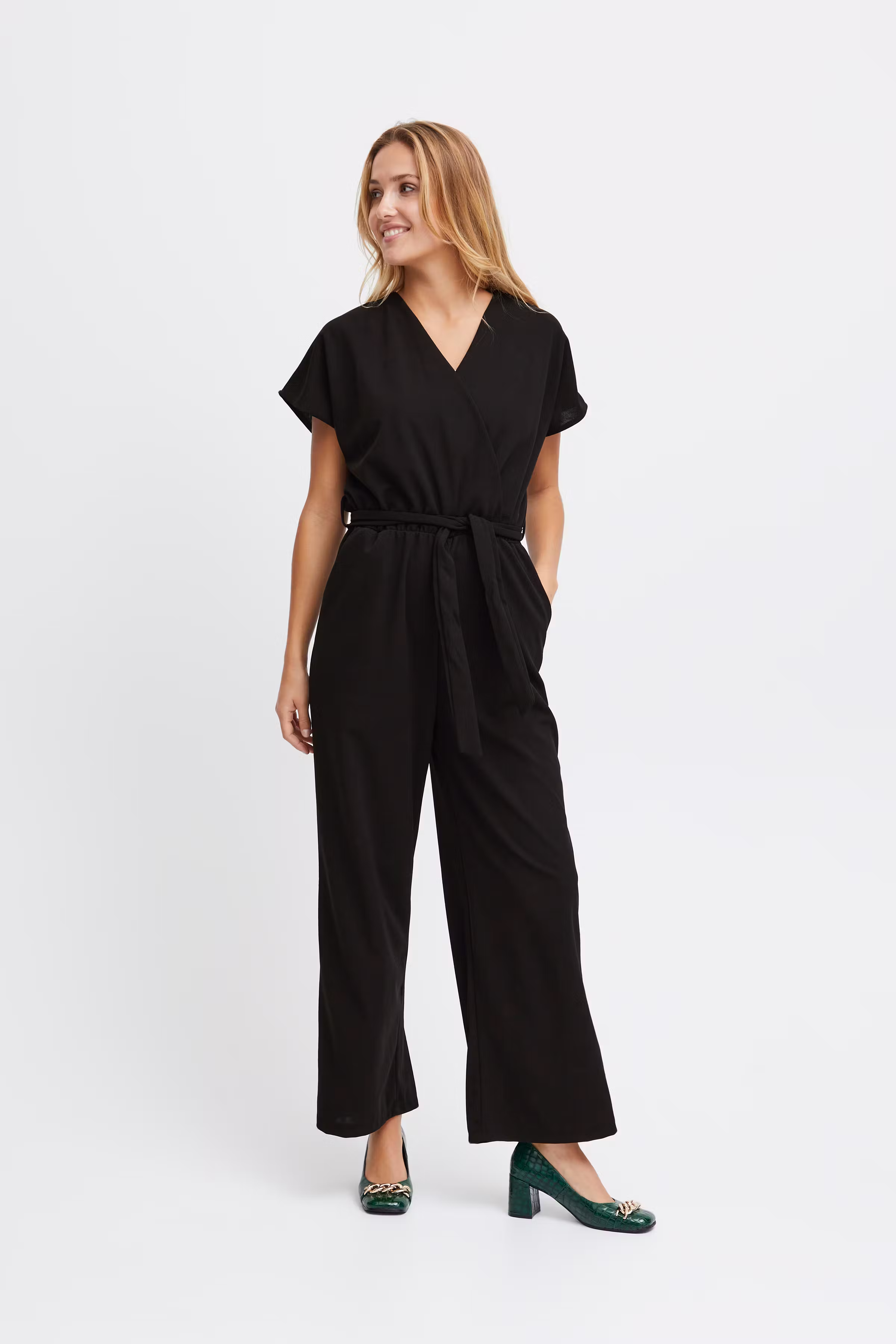 SBEXOTIC Jumpsuit LOOKBOOK FRONT 22100277-202821