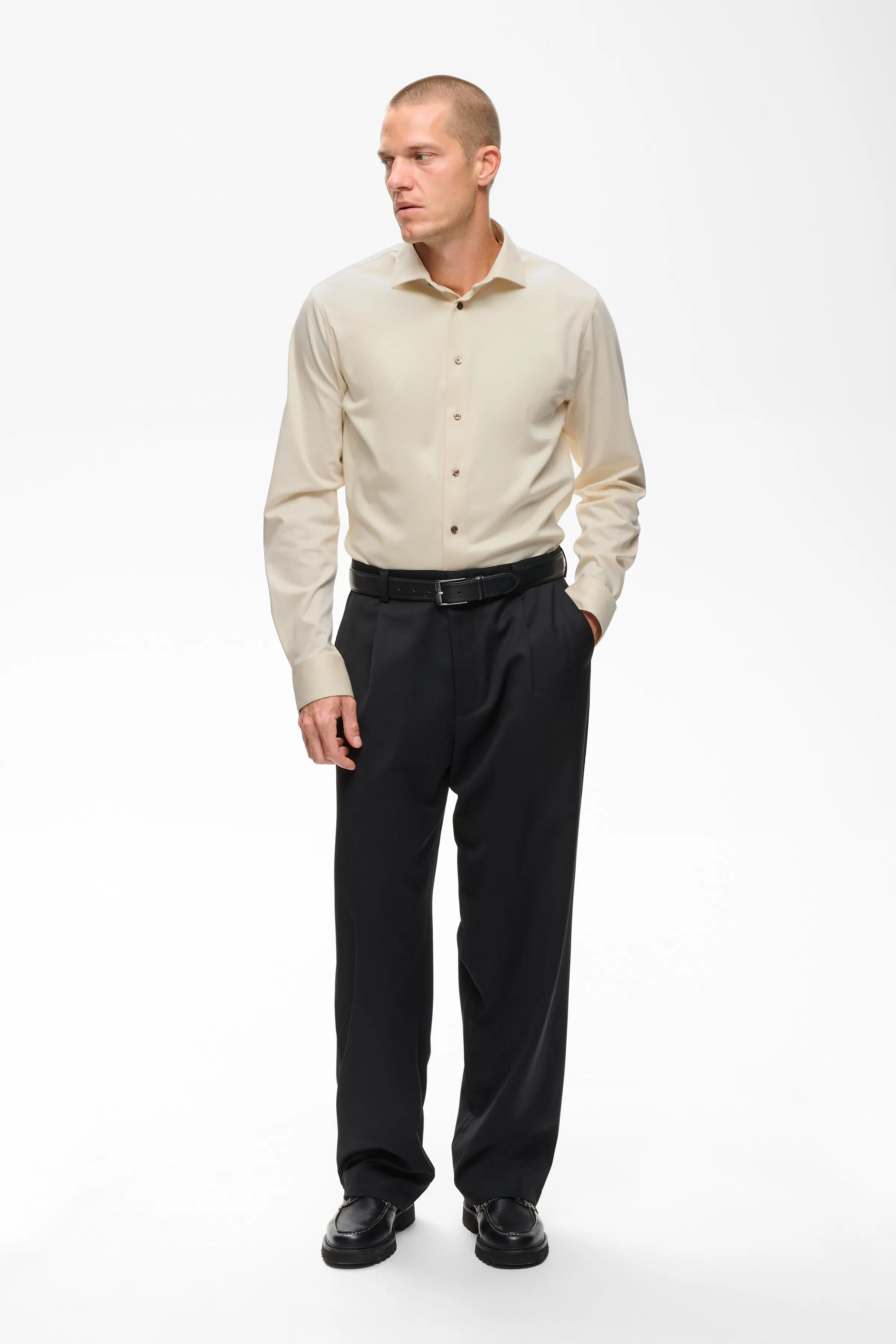 MAmarc Shirt LOOKBOOK FRONT 30207881-110104