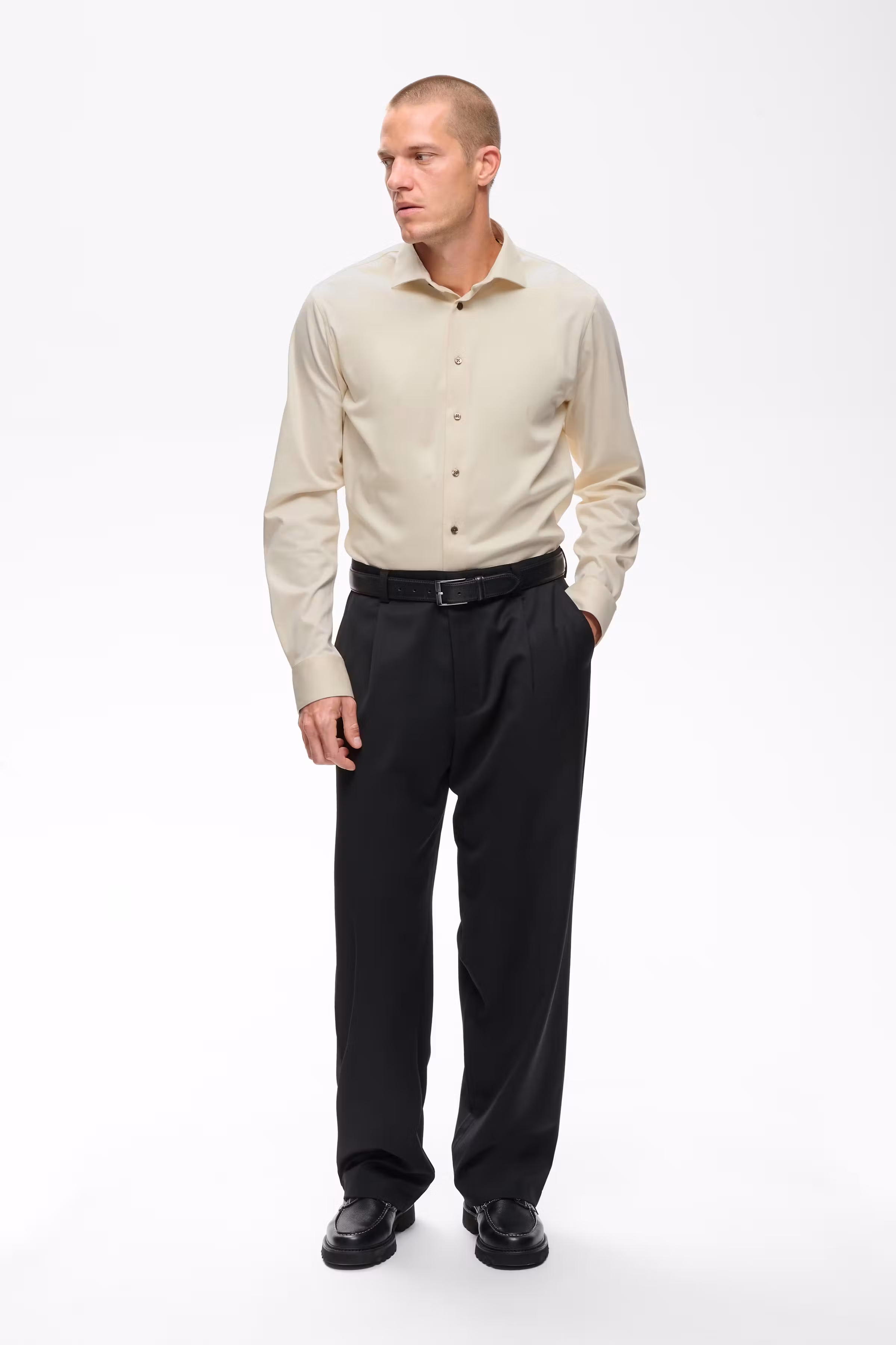 MAmarc Shirt LOOKBOOK FRONT 30207881-110104