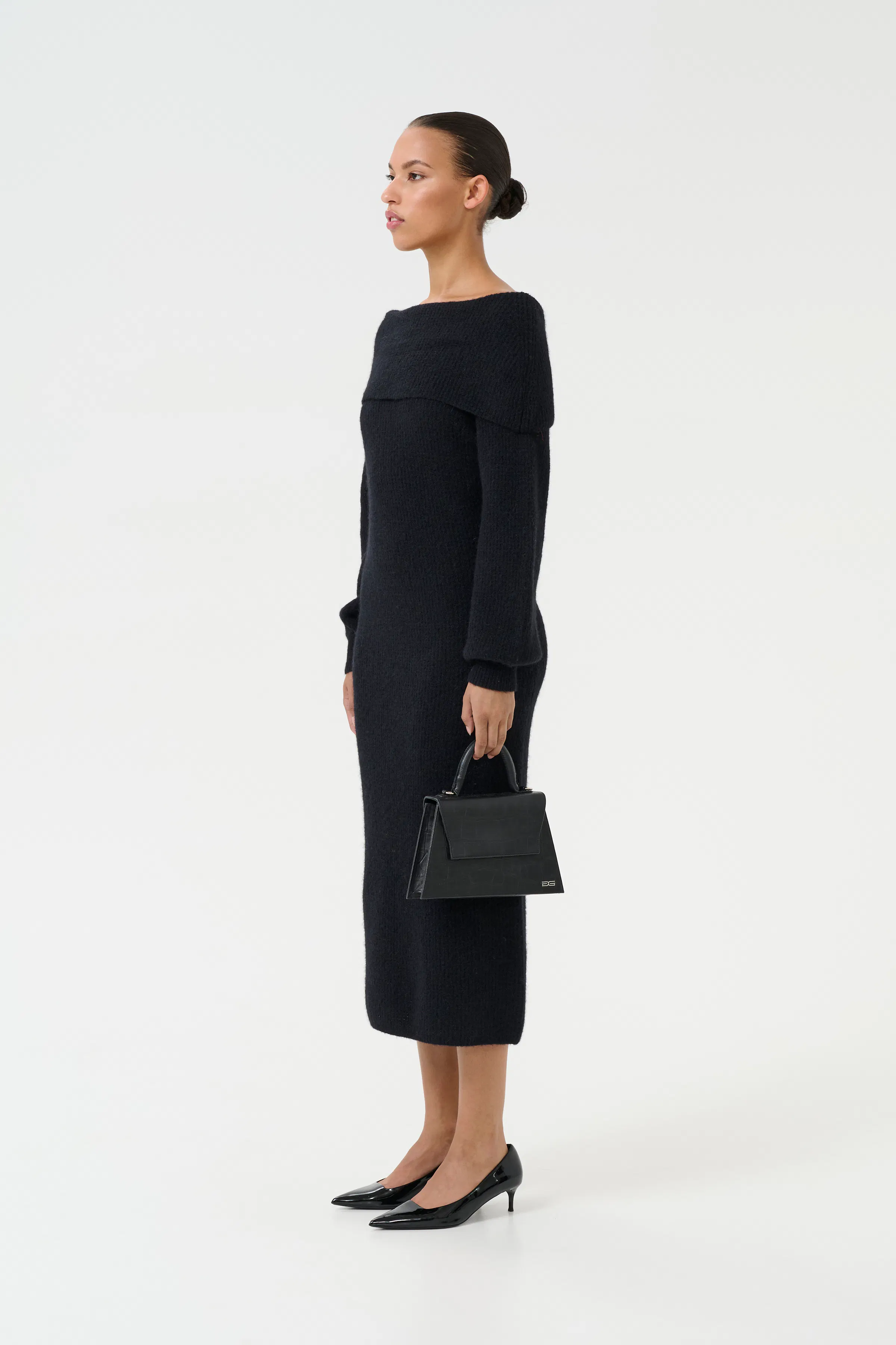 AlphaGZ Dress LOOKBOOK FRONT 10909673-100017