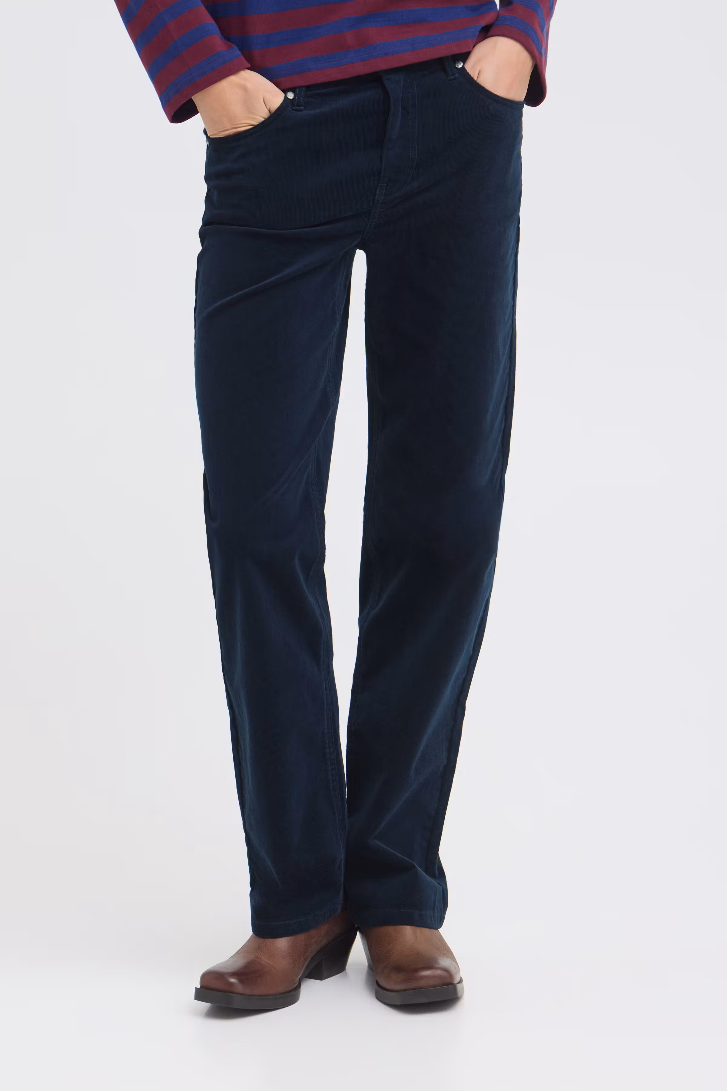 PZSALLY Bukser LOOKBOOK FRONT 50210762-194020