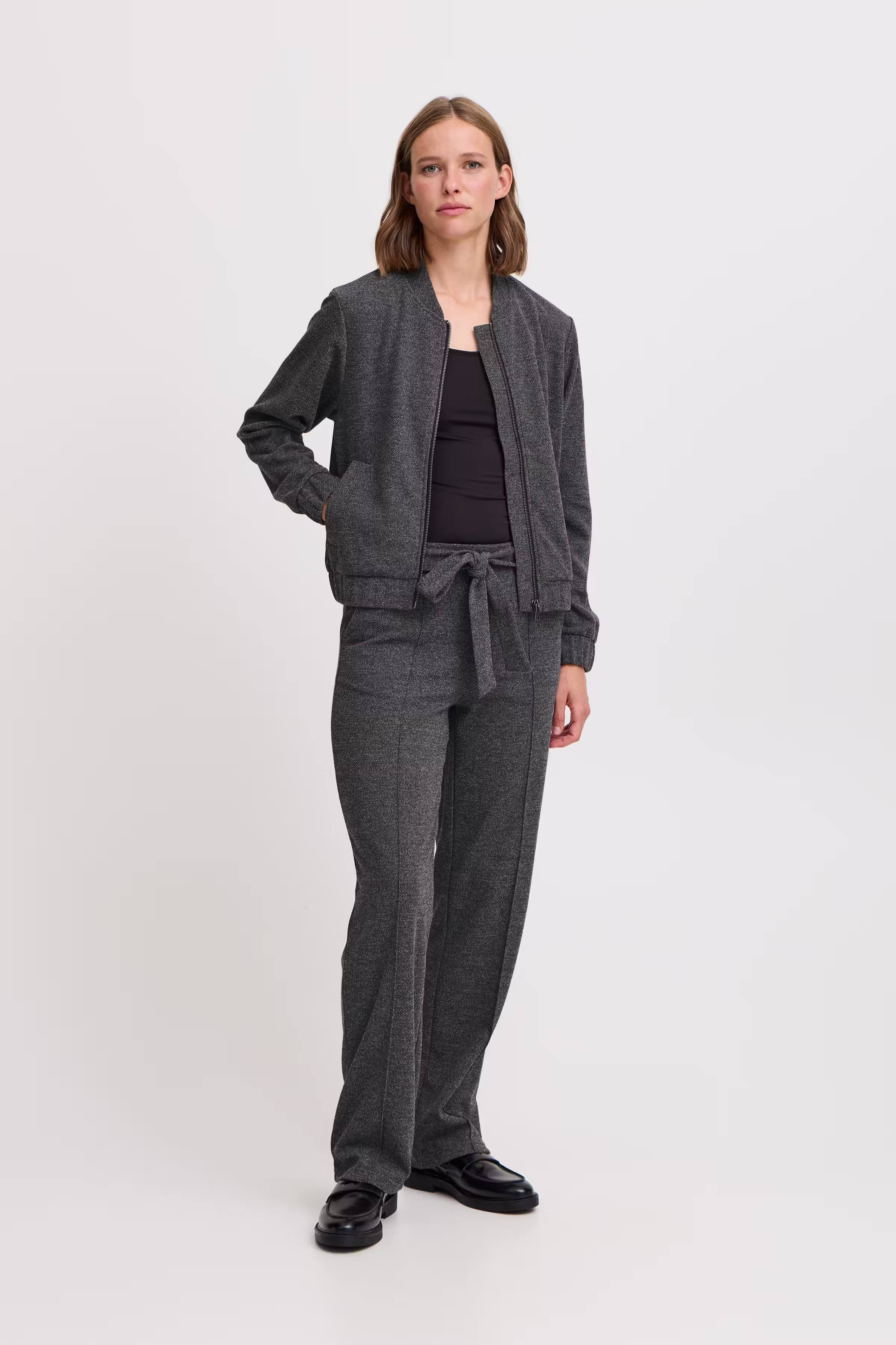 BYROWAN Cardigan LOOKBOOK FRONT 20815724-200452