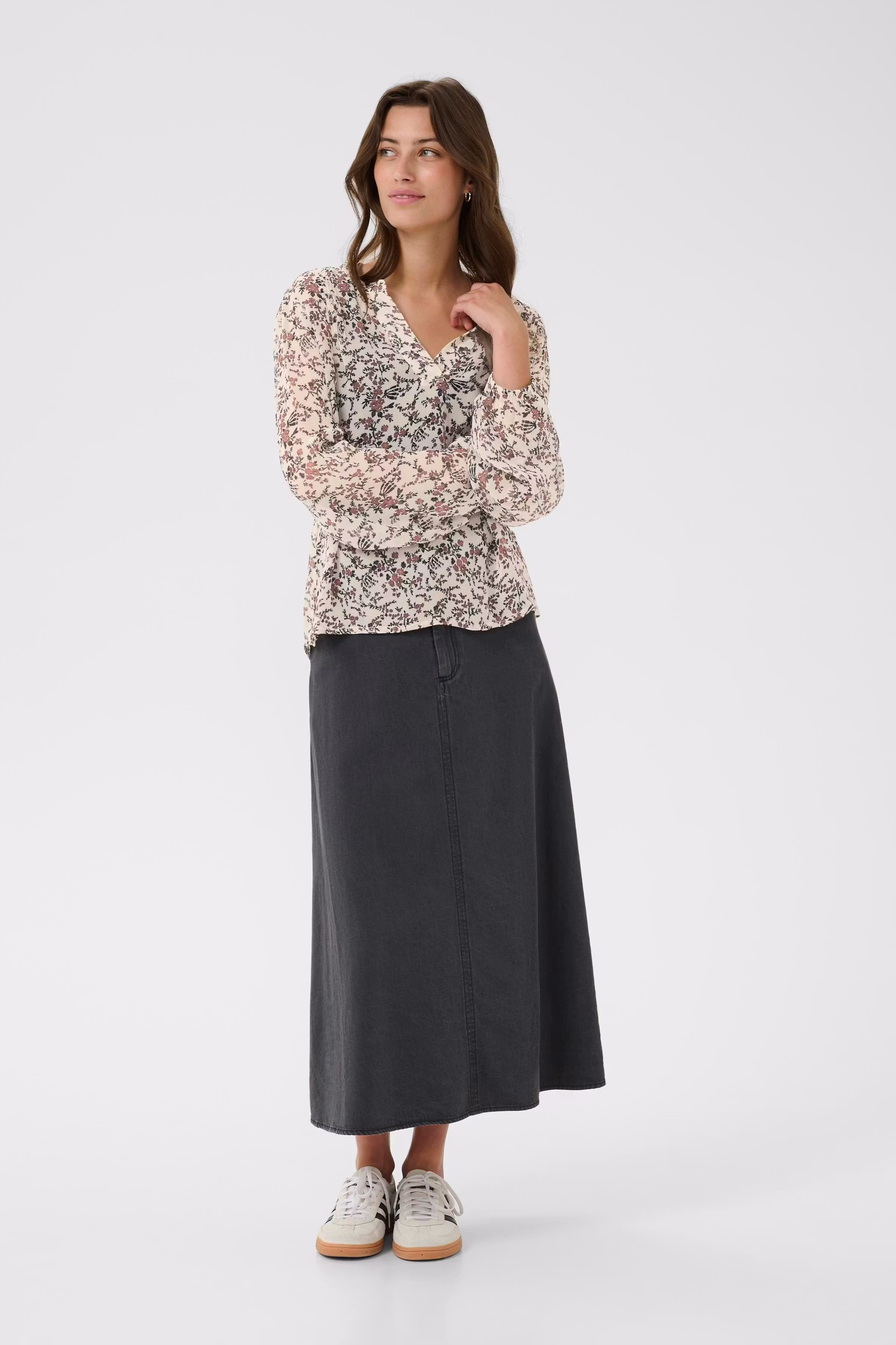 SandiPW Bluse LOOKBOOK FRONT 30309960-304225